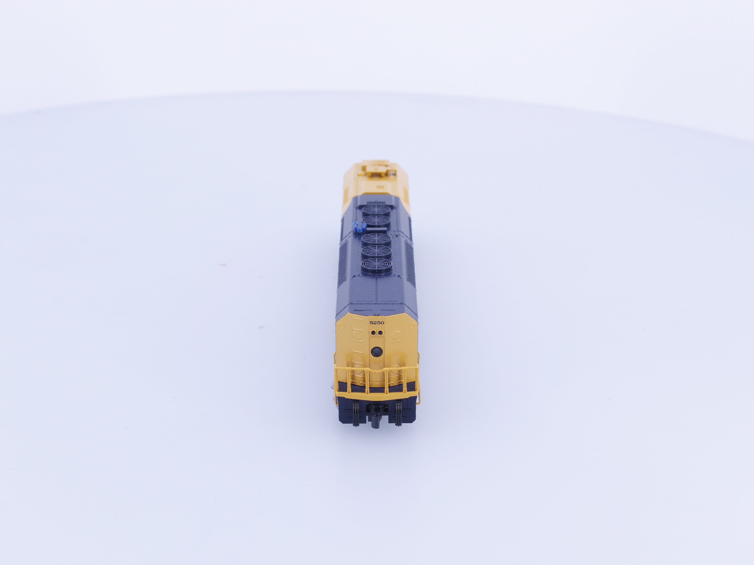 Kato 176-9211 N SDP40F Type-IV-a Diesel Locomotive Santa Fe (SF) 5250 Analog DC
