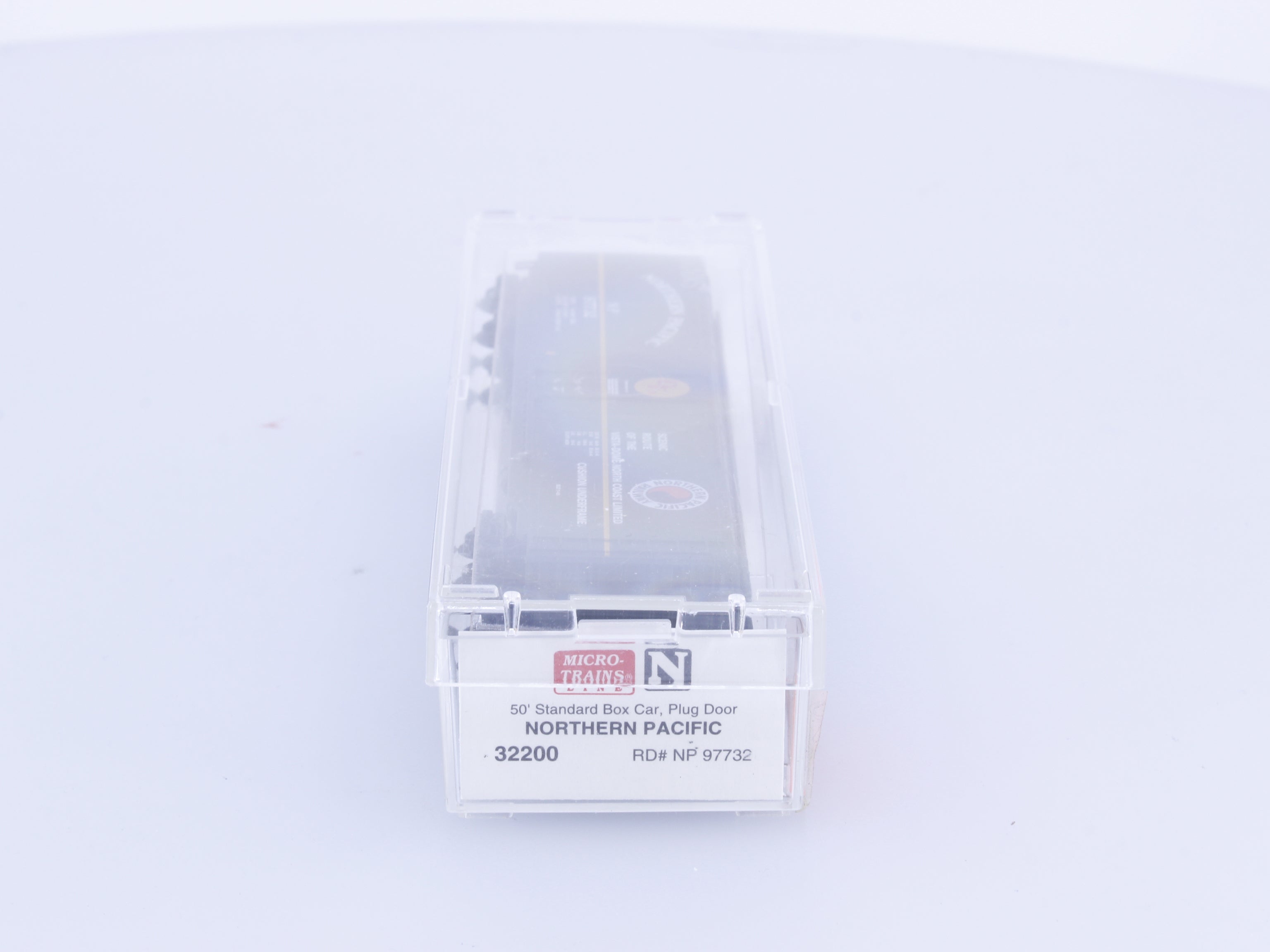 Micro Trains 32200 N 50' Steel Plug Door Boxcar Northern Pacific (NP) 97732