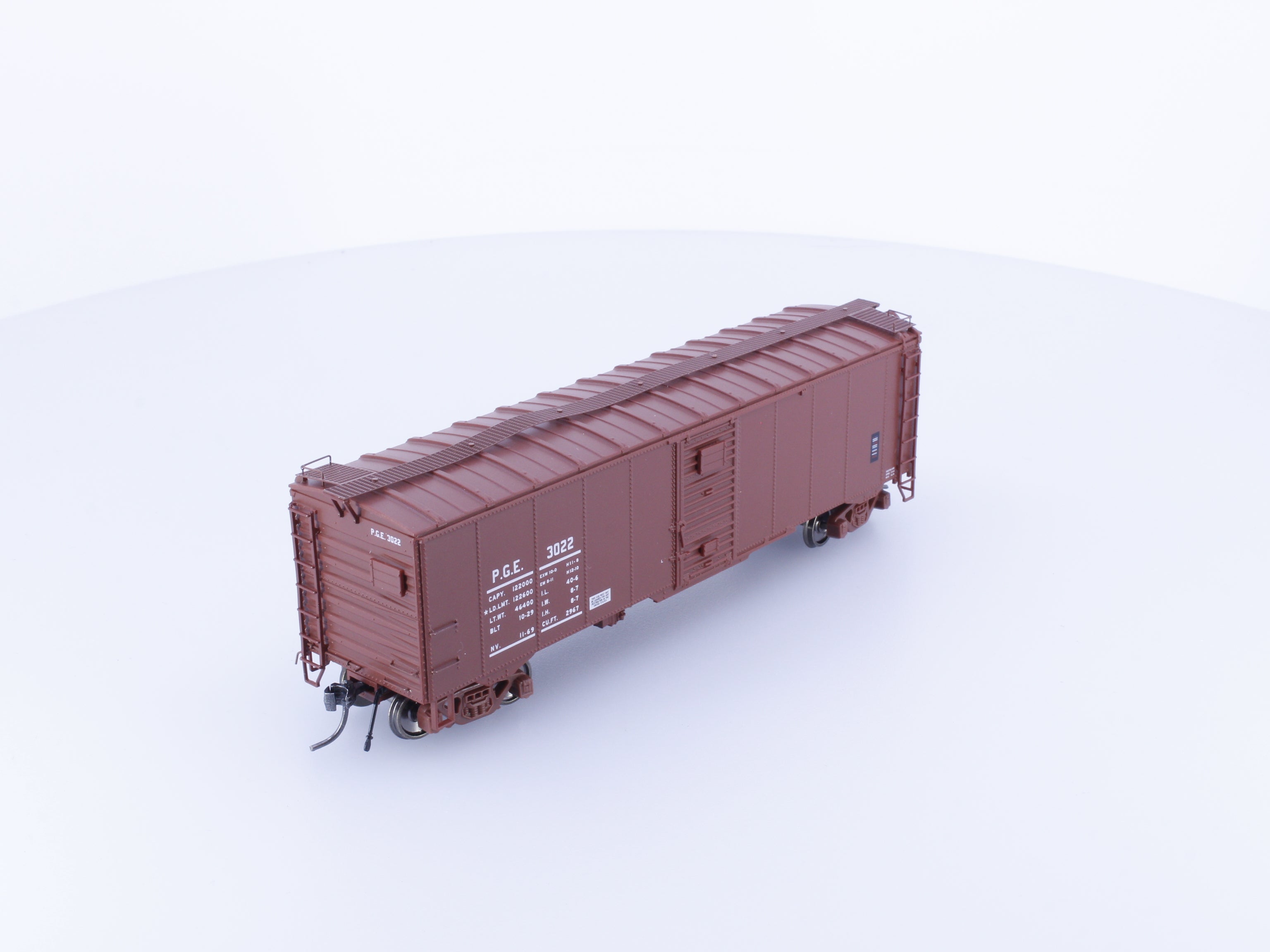 Trueline Trains 300731 HO Mini Box Car w/o Lumber Door #2 Pacific Great Eastern (PGE) 3022