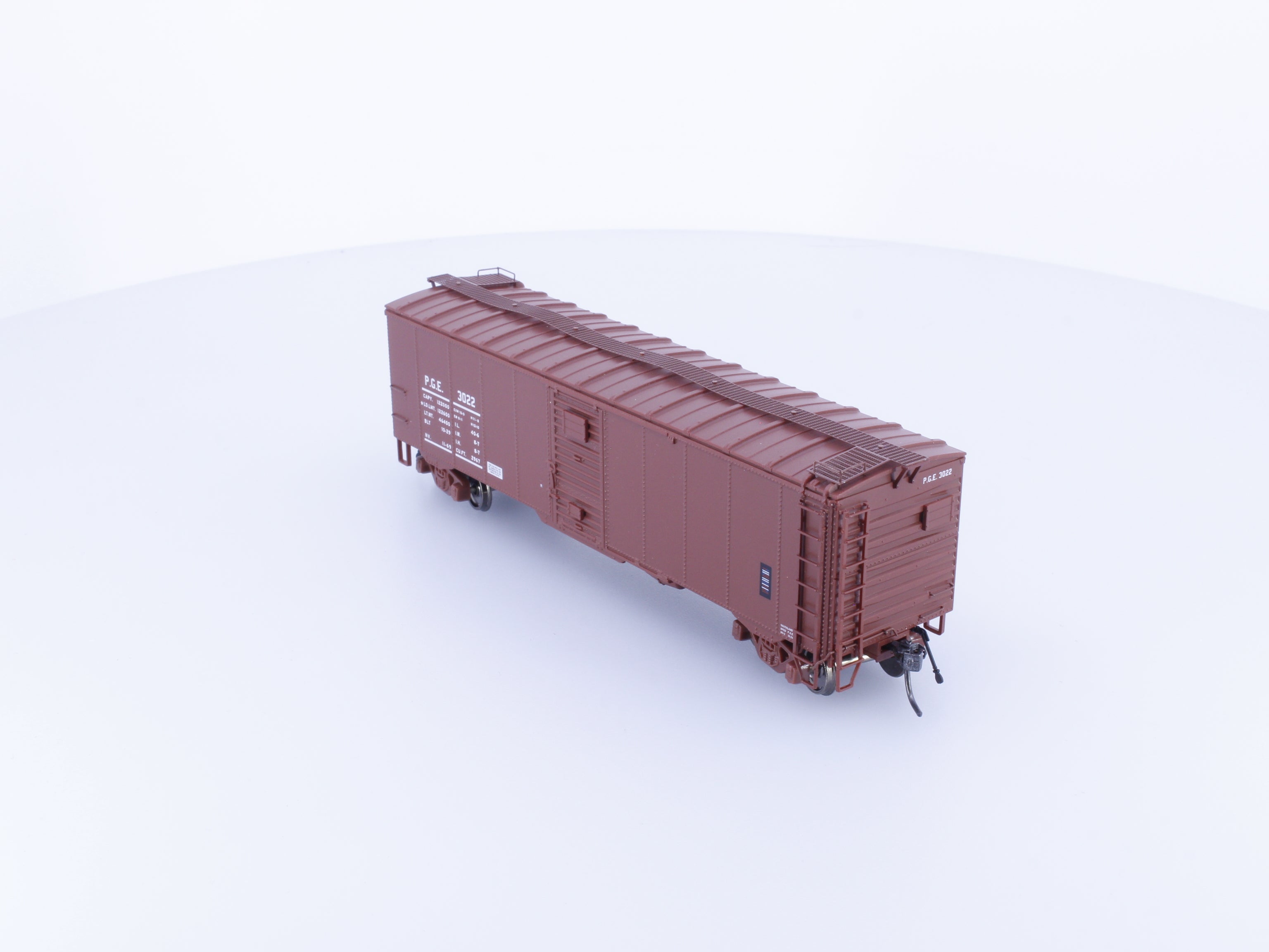 Trueline Trains 300731 HO Mini Box Car w/o Lumber Door #1 Pacific Great Eastern (PGE) 3022