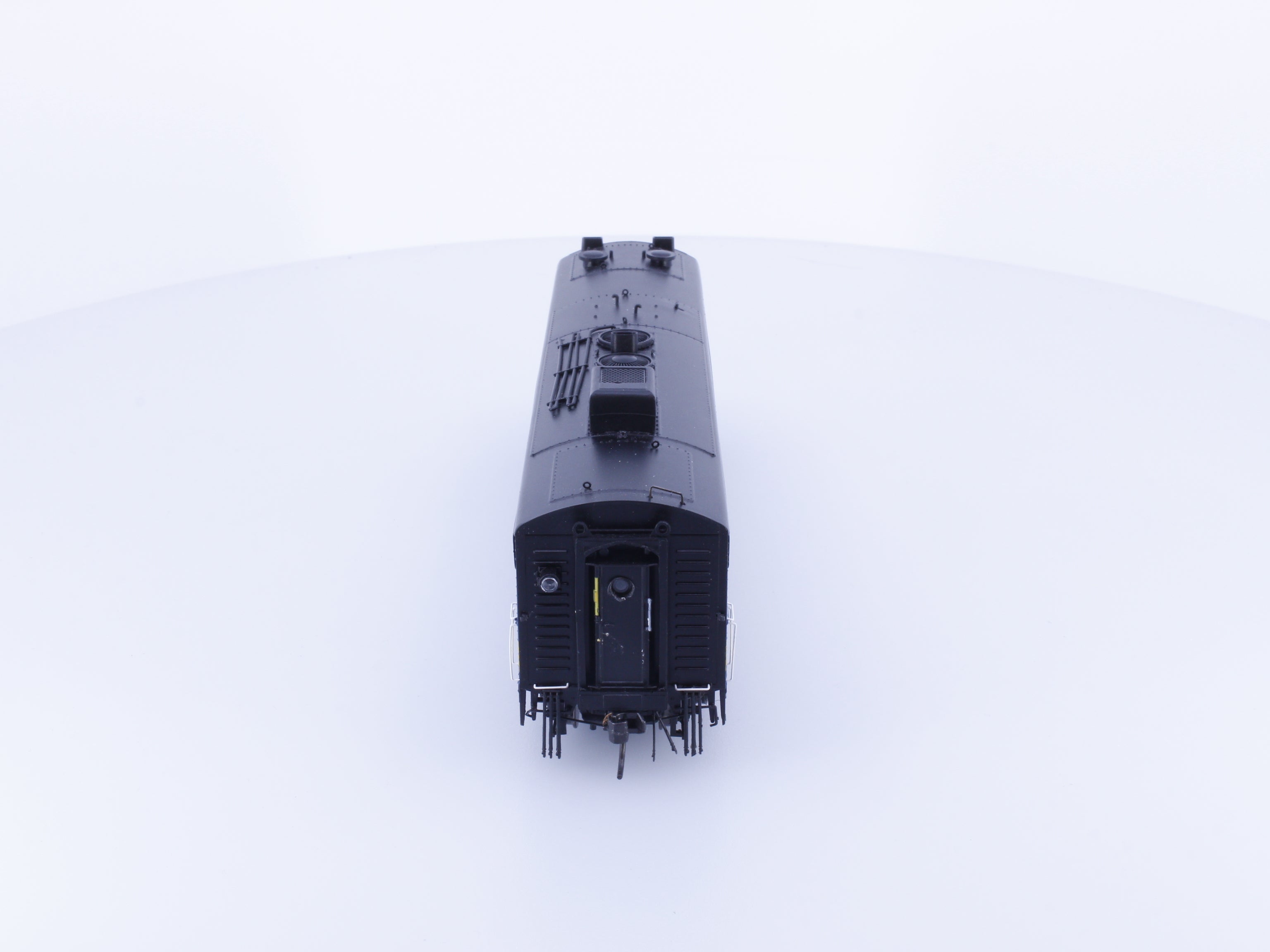 Rapido 221622 HO F9B Diesel B Unit Patched CN Via Rail (VIA) 6627 DCC & Sound