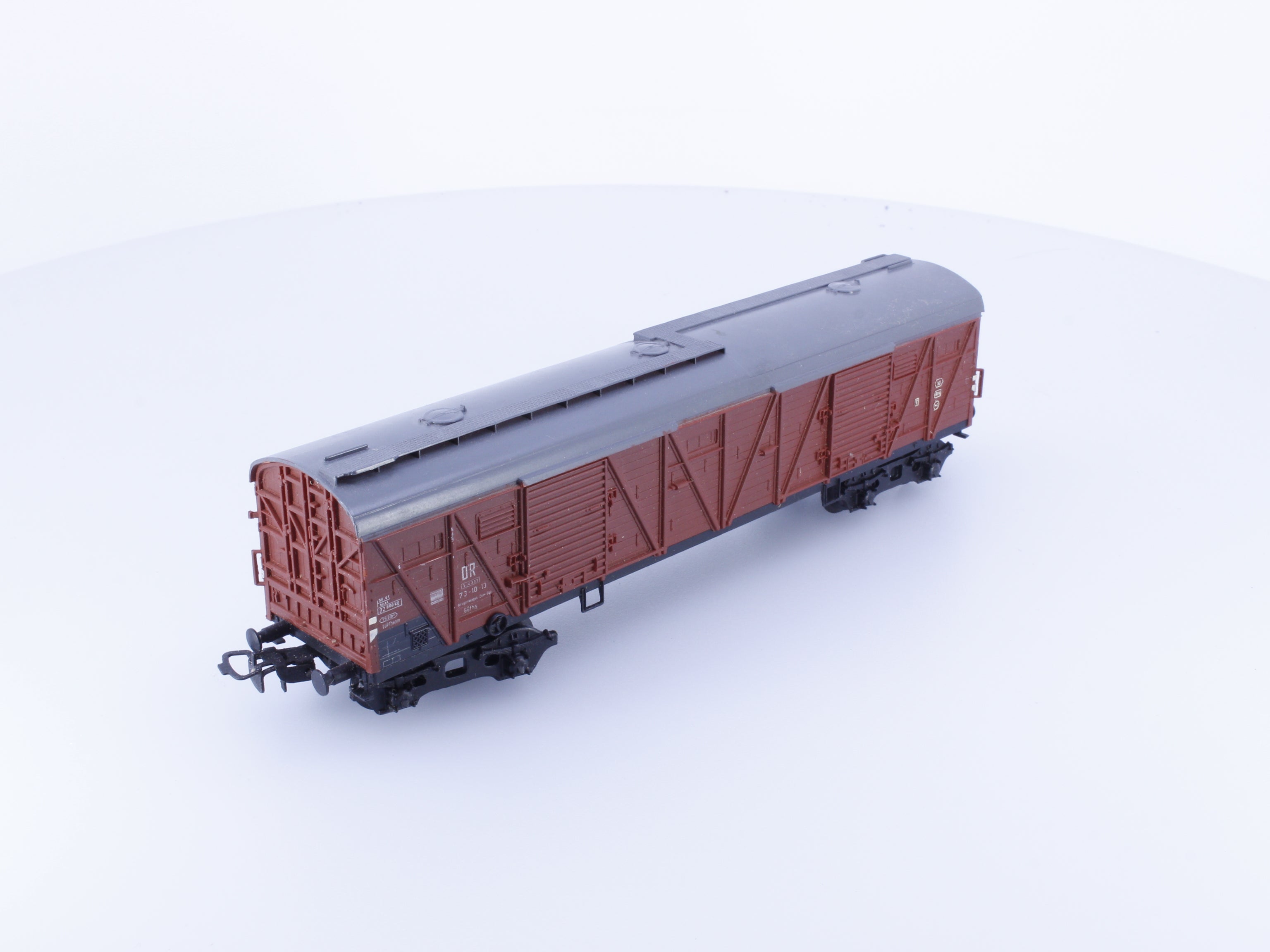 Piko ME132a HO DR Covered Goods Wagon 731013