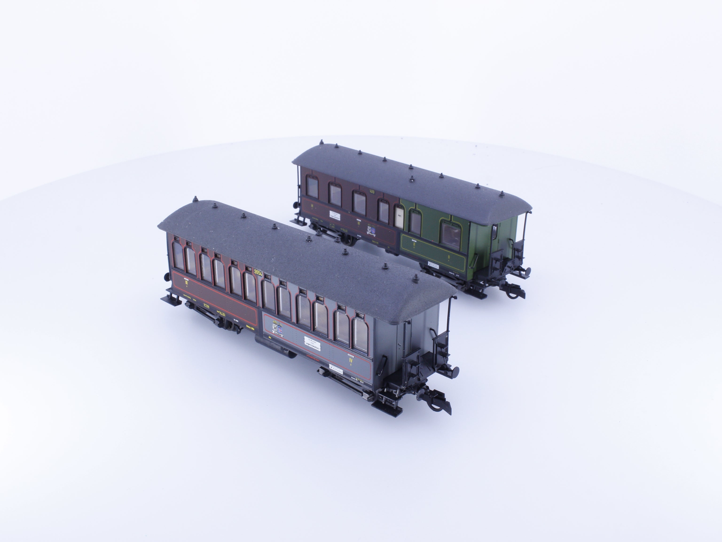 Liliput 812 HO KPEV 2 Pair Passenger Cars