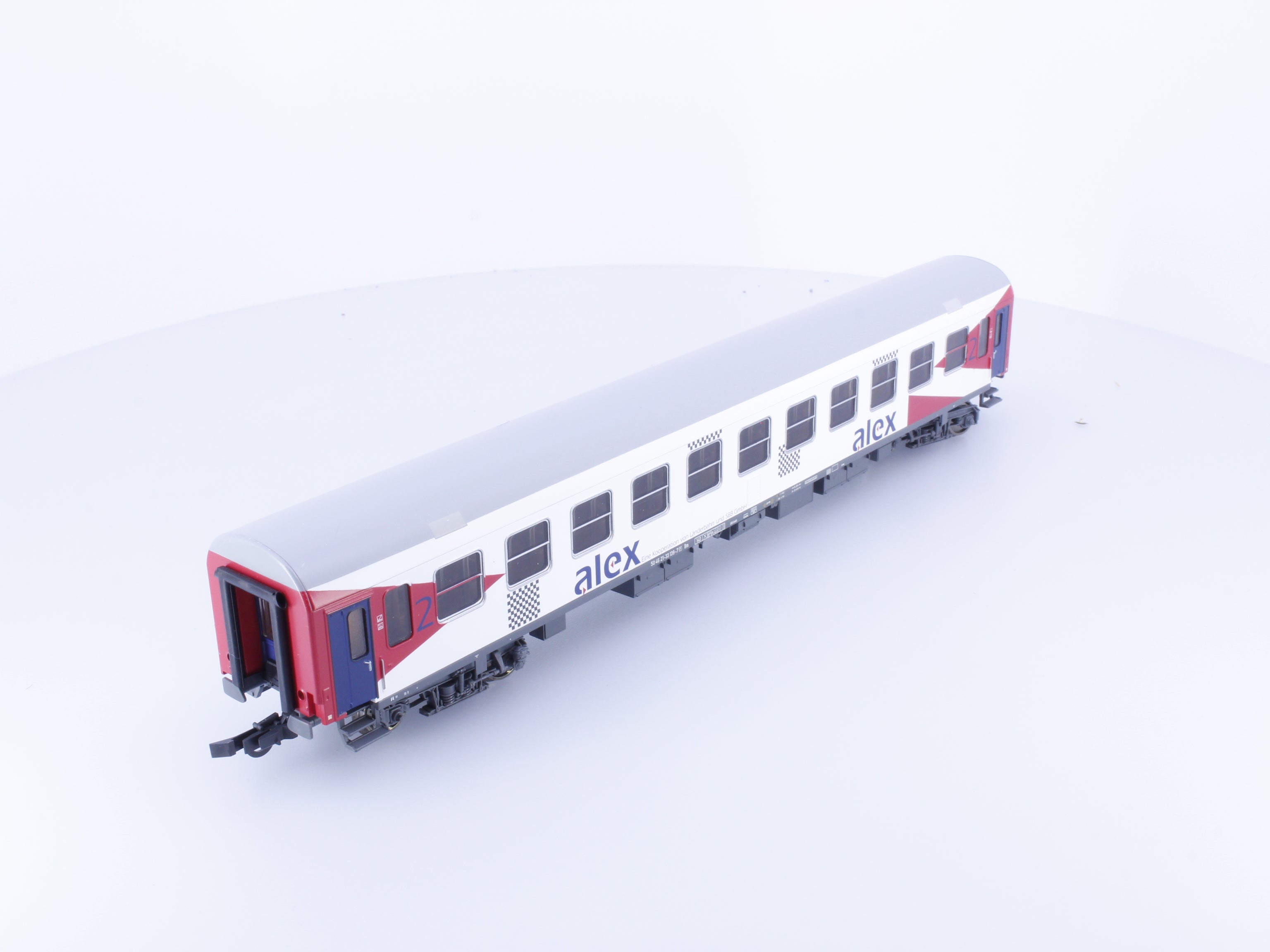 Roco 45925 HO SBB-CFF-FFS Alex Passenger Car 2nd Class 139-7