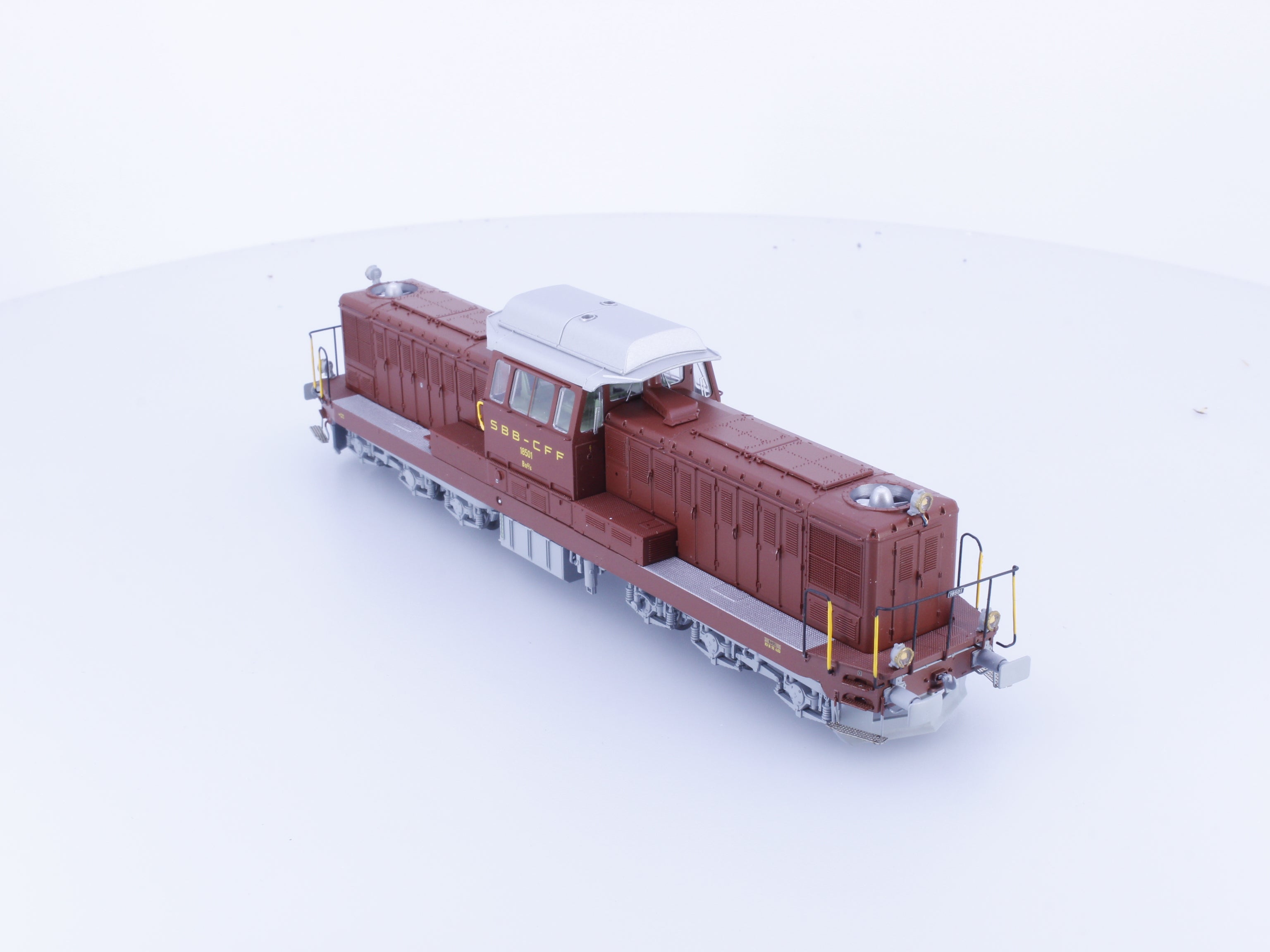 LS Models 17015 HO SBB-CFF-FFS BM 6/6 Diesel Locomotive 18501 Analog DC