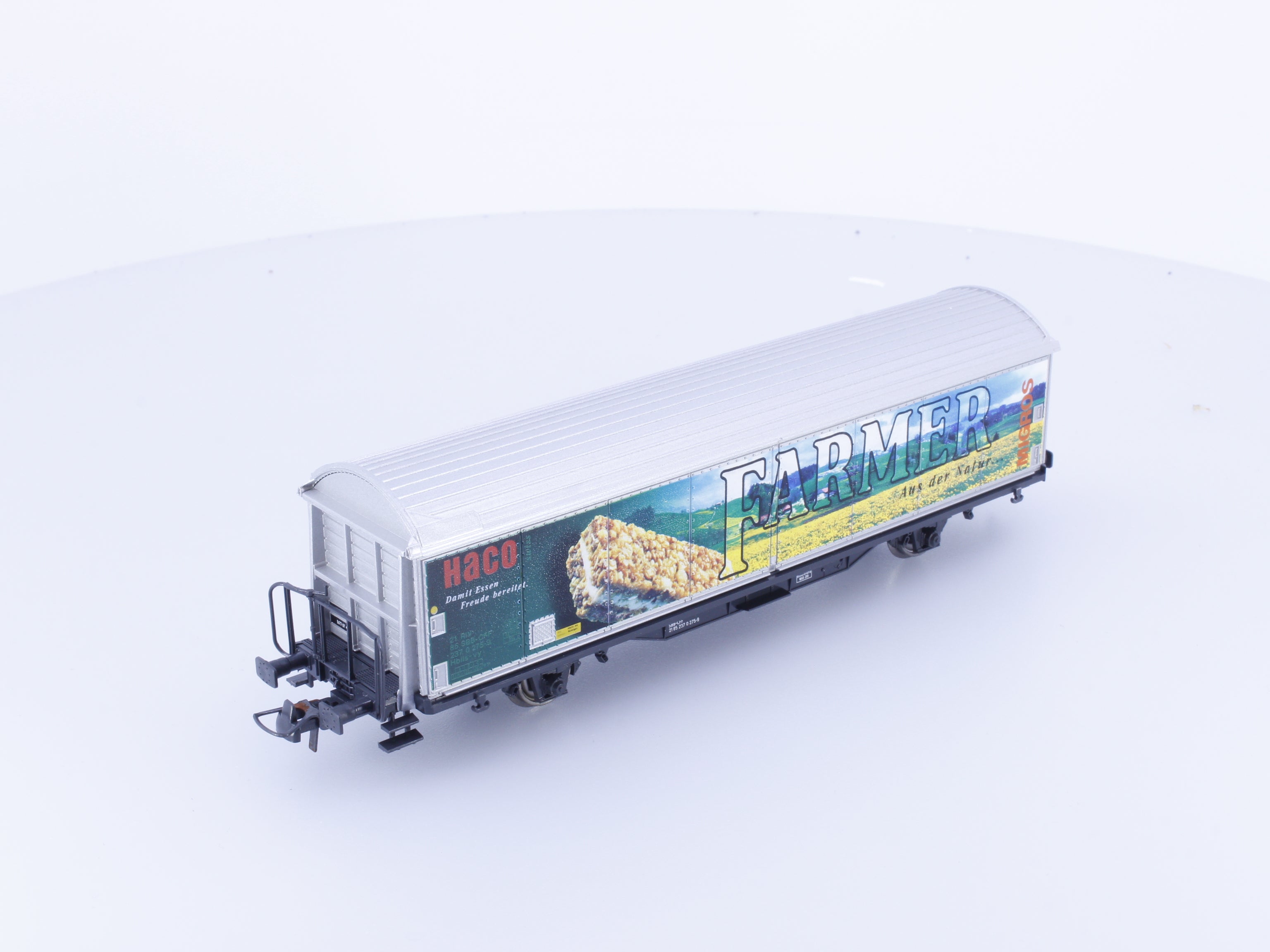Roco 47611 HO SBB-CFF-FFS Schiebewandwagen Migros Farmer #2 275-9