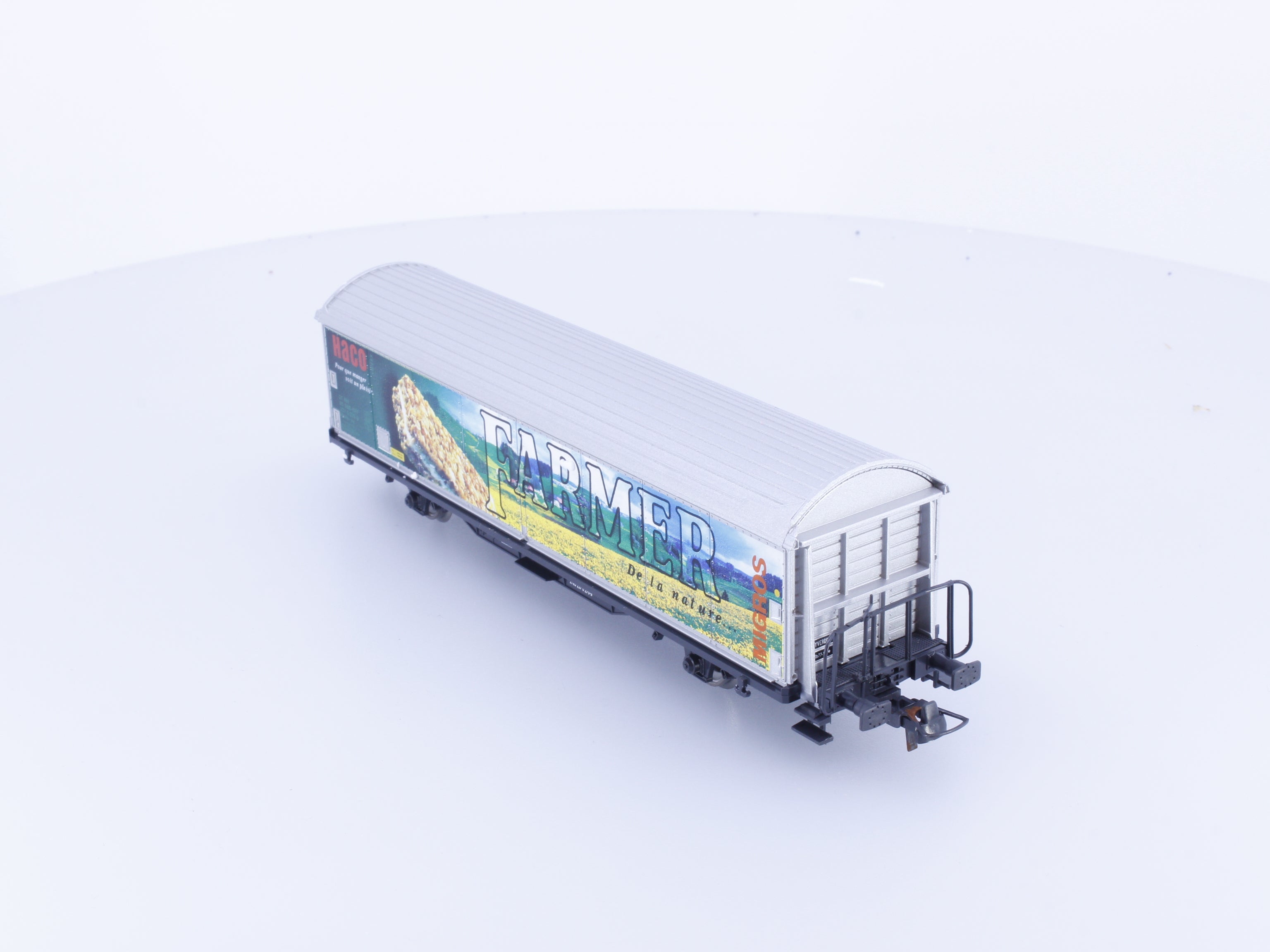 Roco 47611 HO SBB-CFF-FFS Schiebewandwagen Migros Farmer #2 275-9