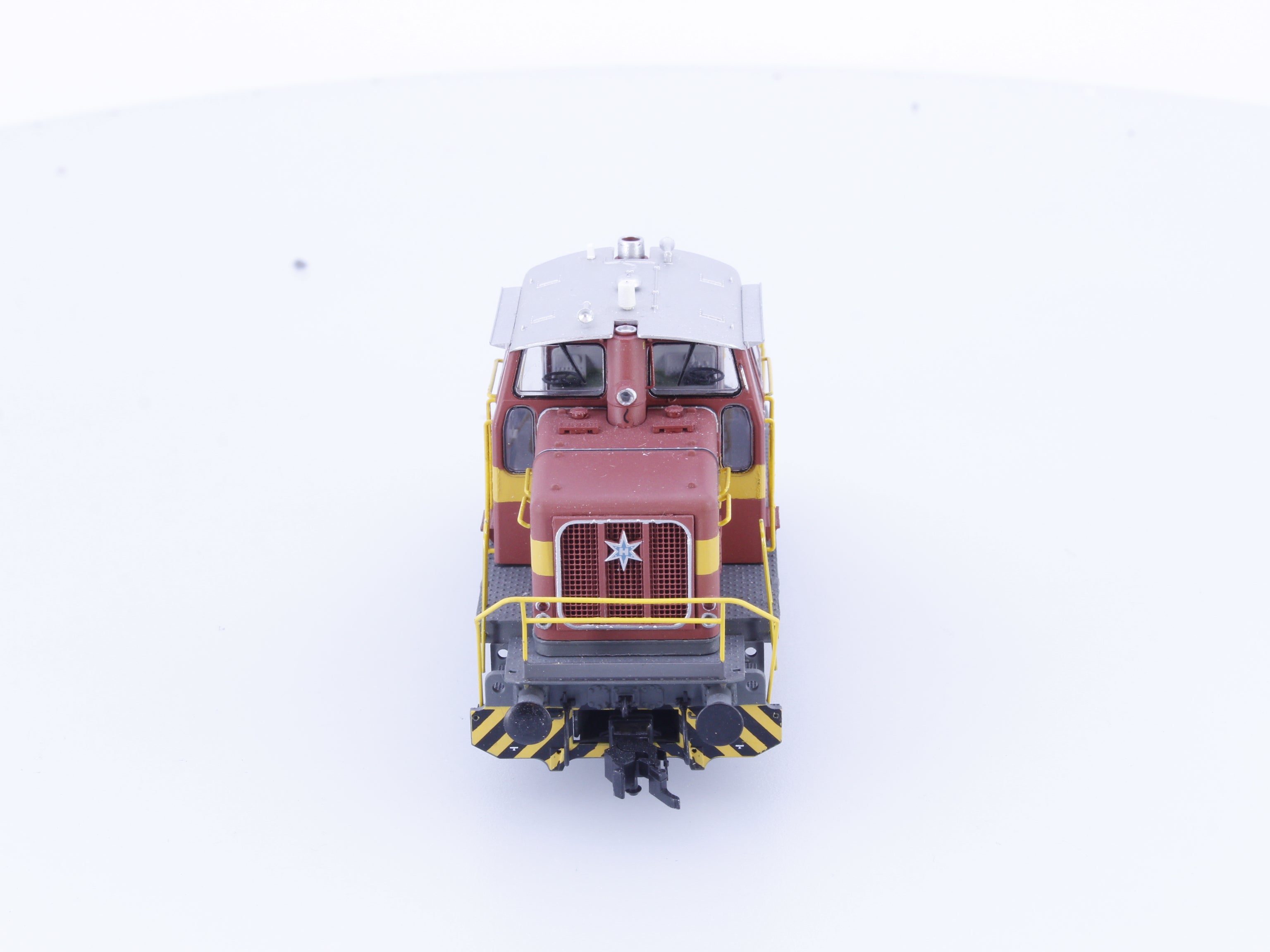 ADE Eisenbahn-Modelle 155002 HO SBB-CFF-FFS DHG 500 C La Poste Diesel Locomotive 814-3 DCC