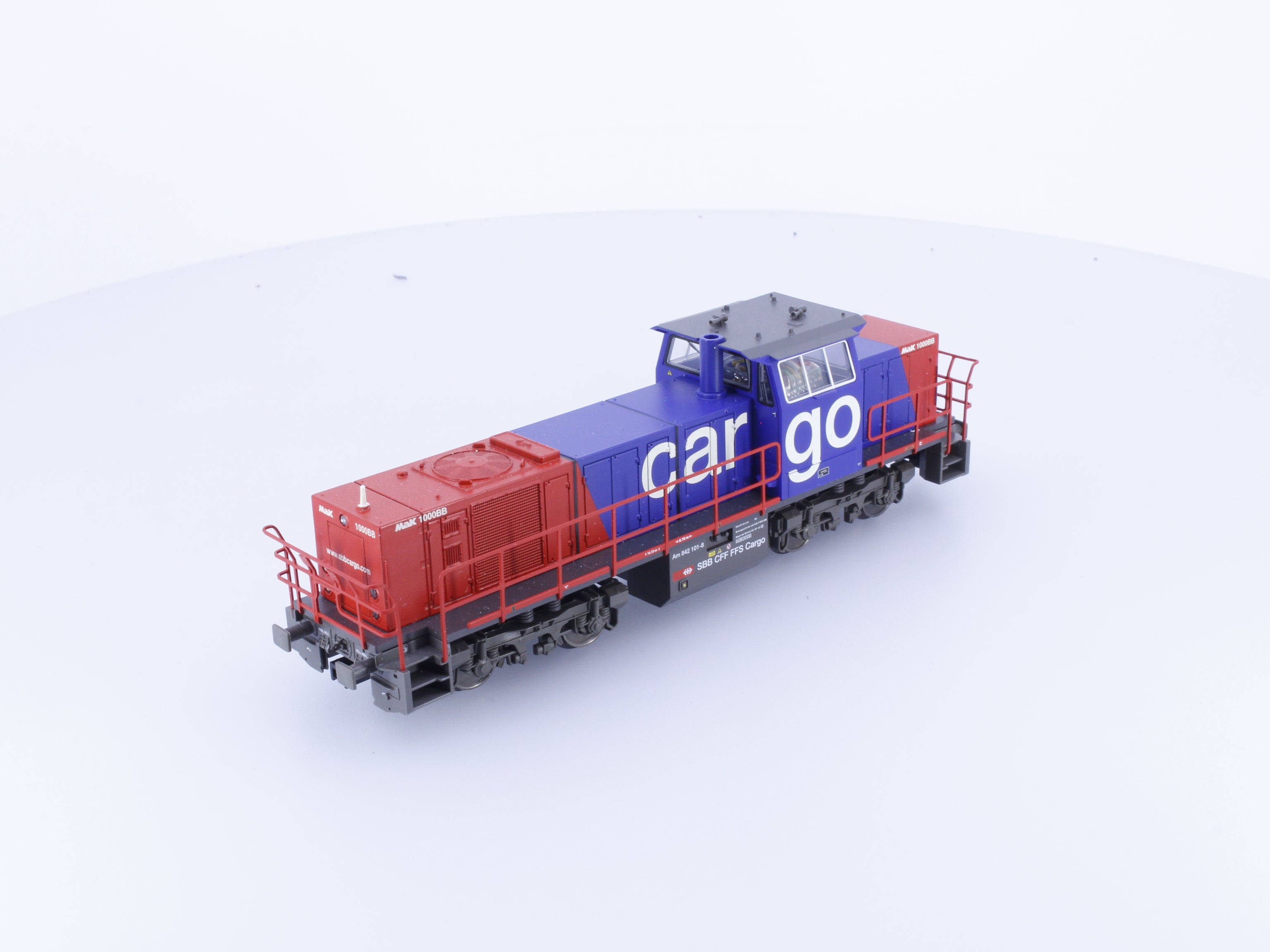 Trix 22763 HO SBB-CFF-FFS Serie Am 842 Diesel Locomotive 101-8 DCC