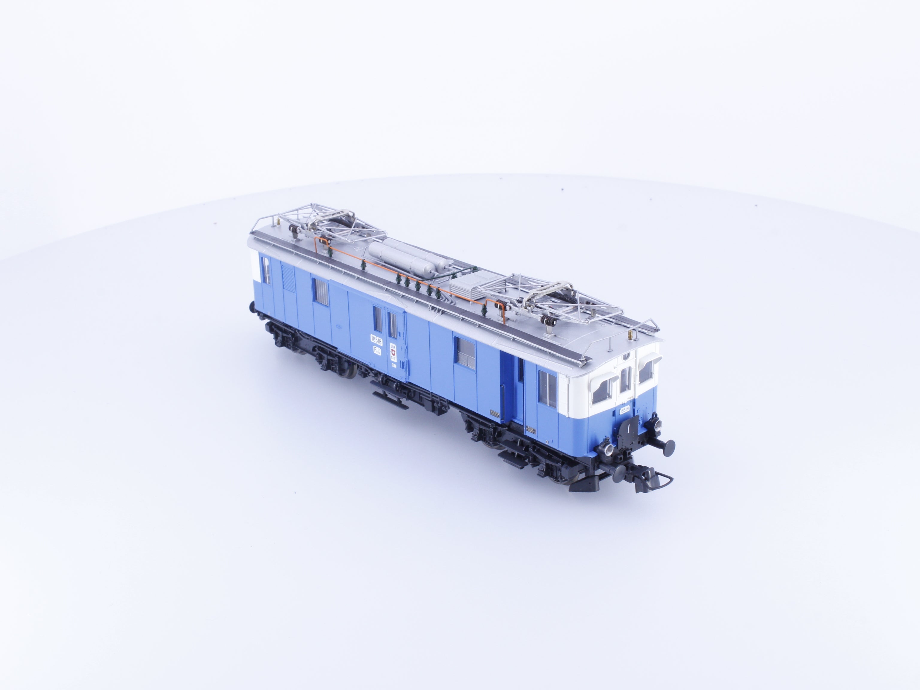 Roco 63899 HO SBB-CFF-FFS Fe 4/4 Elektro-Gepacktriebwagen 18518 DCC