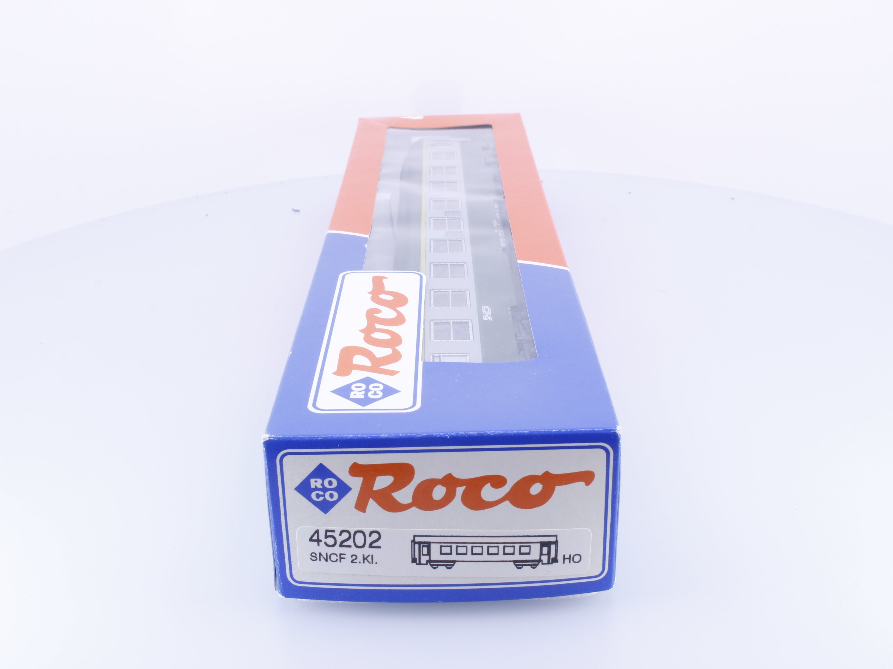 Roco 45200 HO SNCF Personenwagen 1. Kl 364-9 (#1)