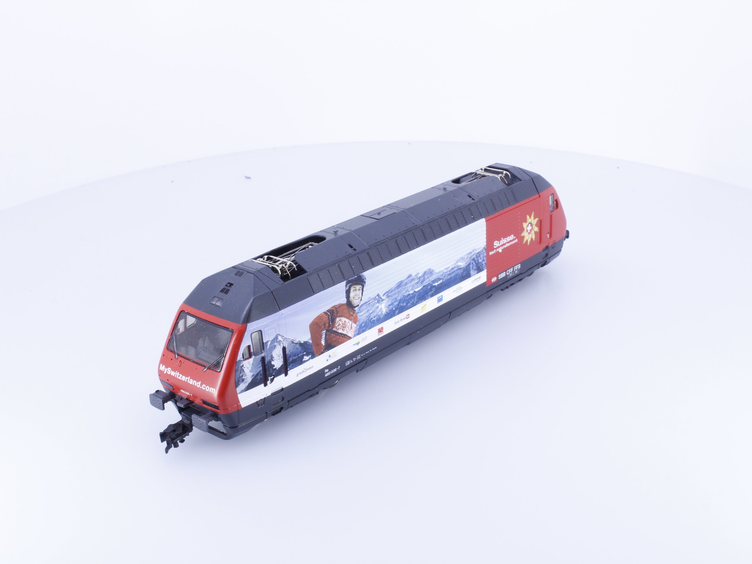 Roco 43655.17 HO SBB-CFF-FFS RE 460 Suisse tout naturellement MySwitzerland.com Skier E-Lok 036-7 DCC