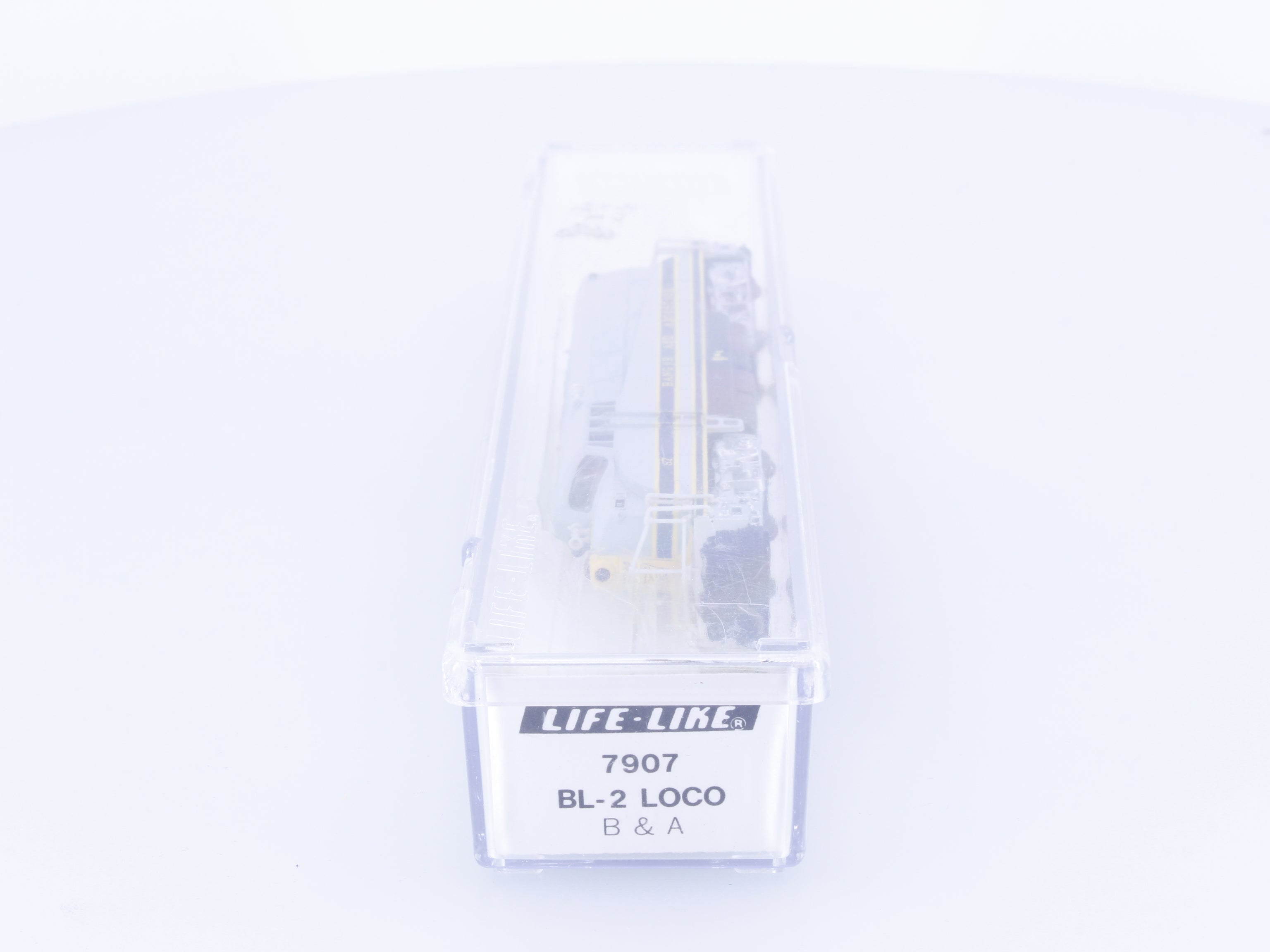 Life-Like 7907 N BL-2 Diesel Locomotive Bangor and Aroostook 57 Analog DC