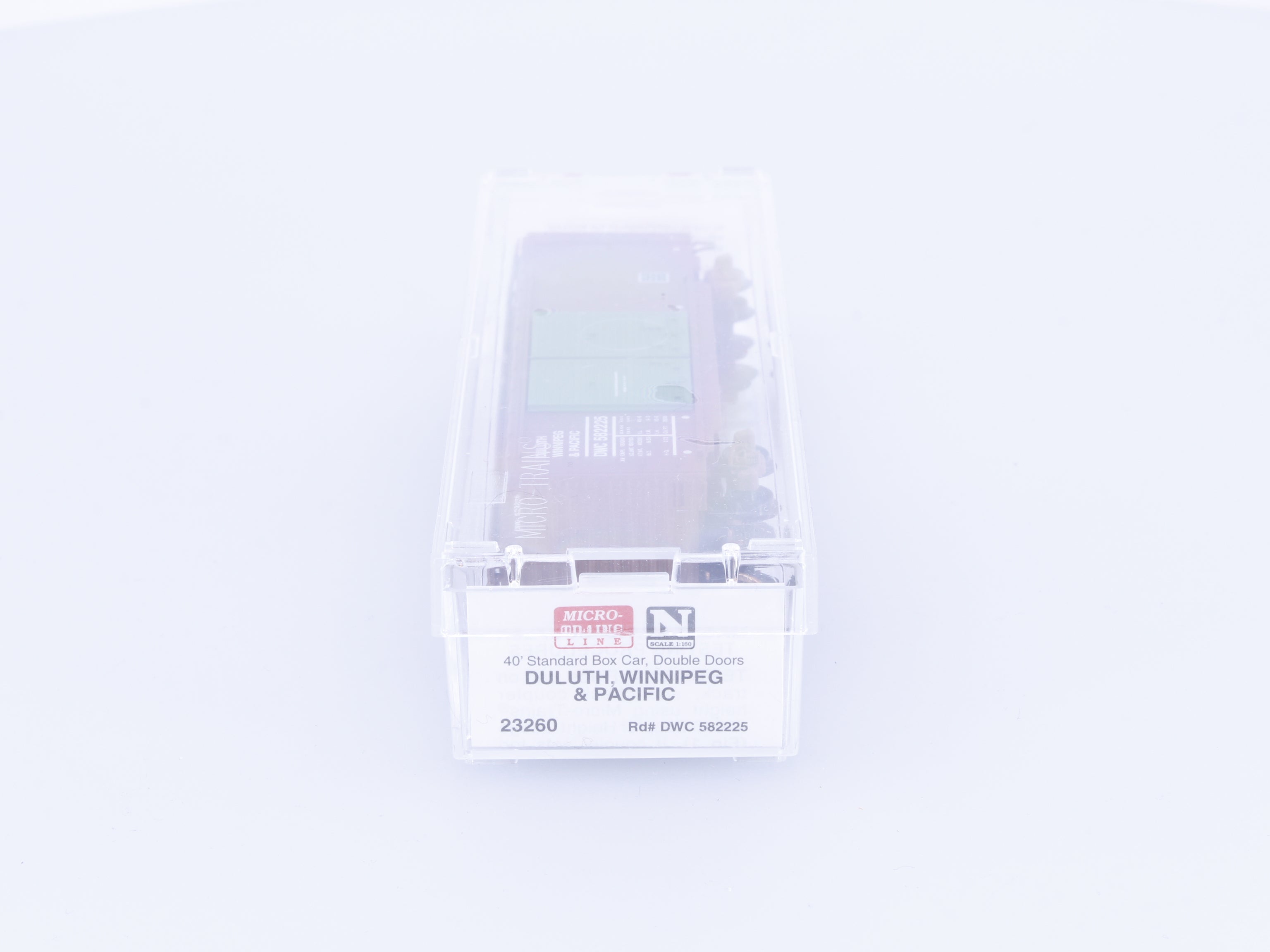 Micro Trains 23260 N 40' Standard Box Car Double Doors Duluth Winnipeg and Pacific (DWP) 582225