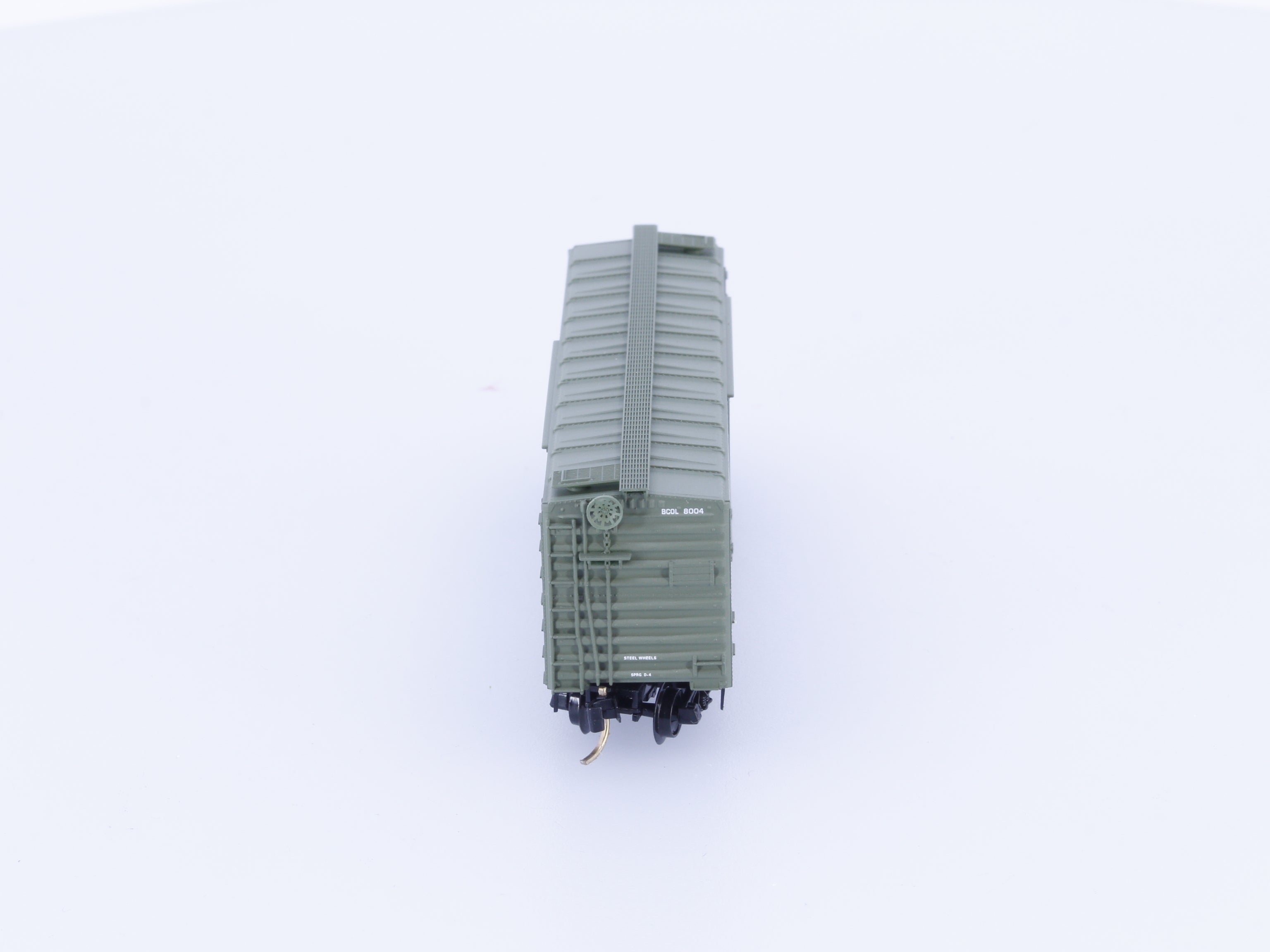 Micro Trains 21230 N 40' Standard Box Car, Plug Door BC Rail (BCOL) 8004