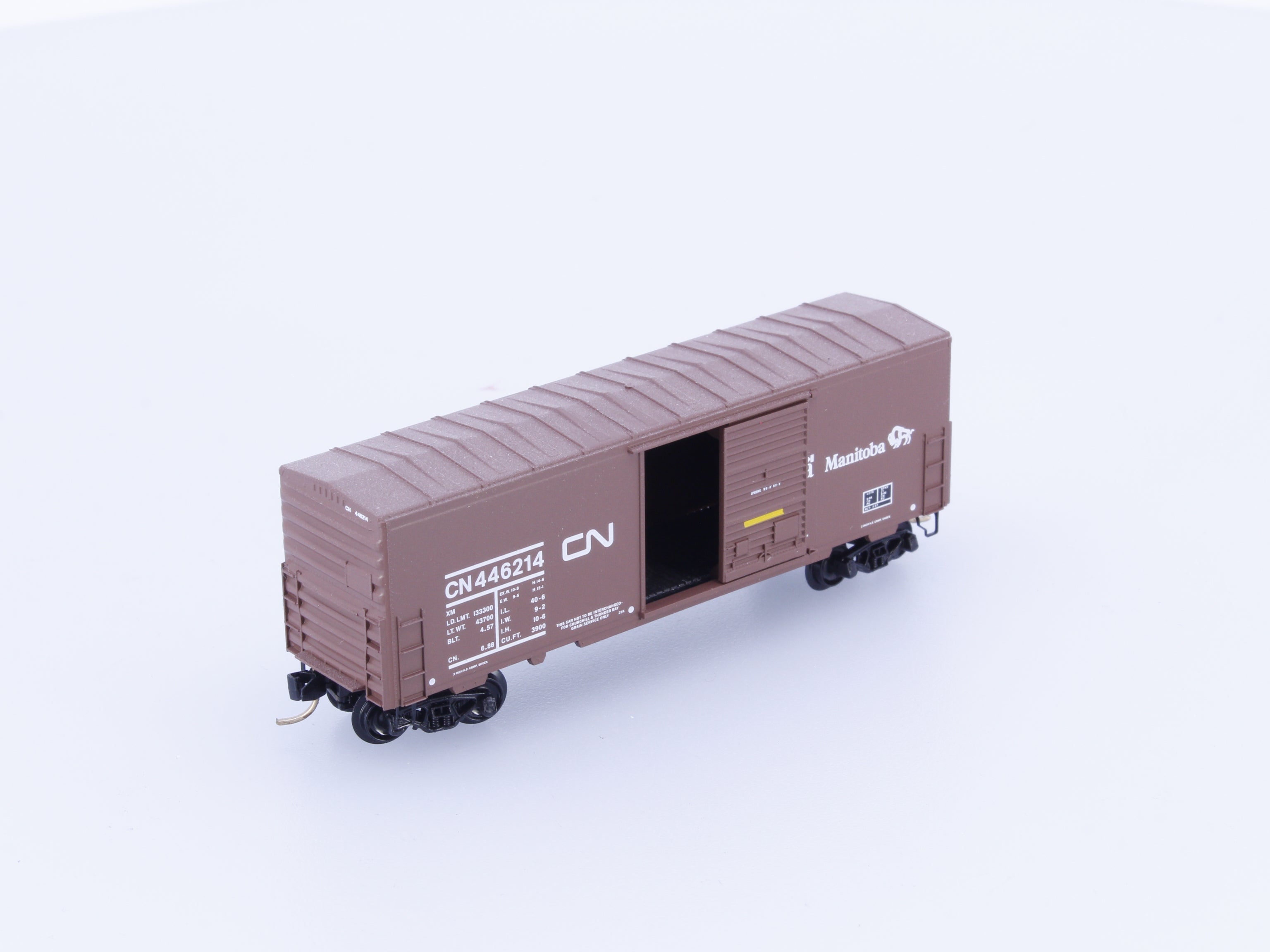 Micro Trains 24280 N 40' Single Door Boxcar Canadian National (CN) 446214