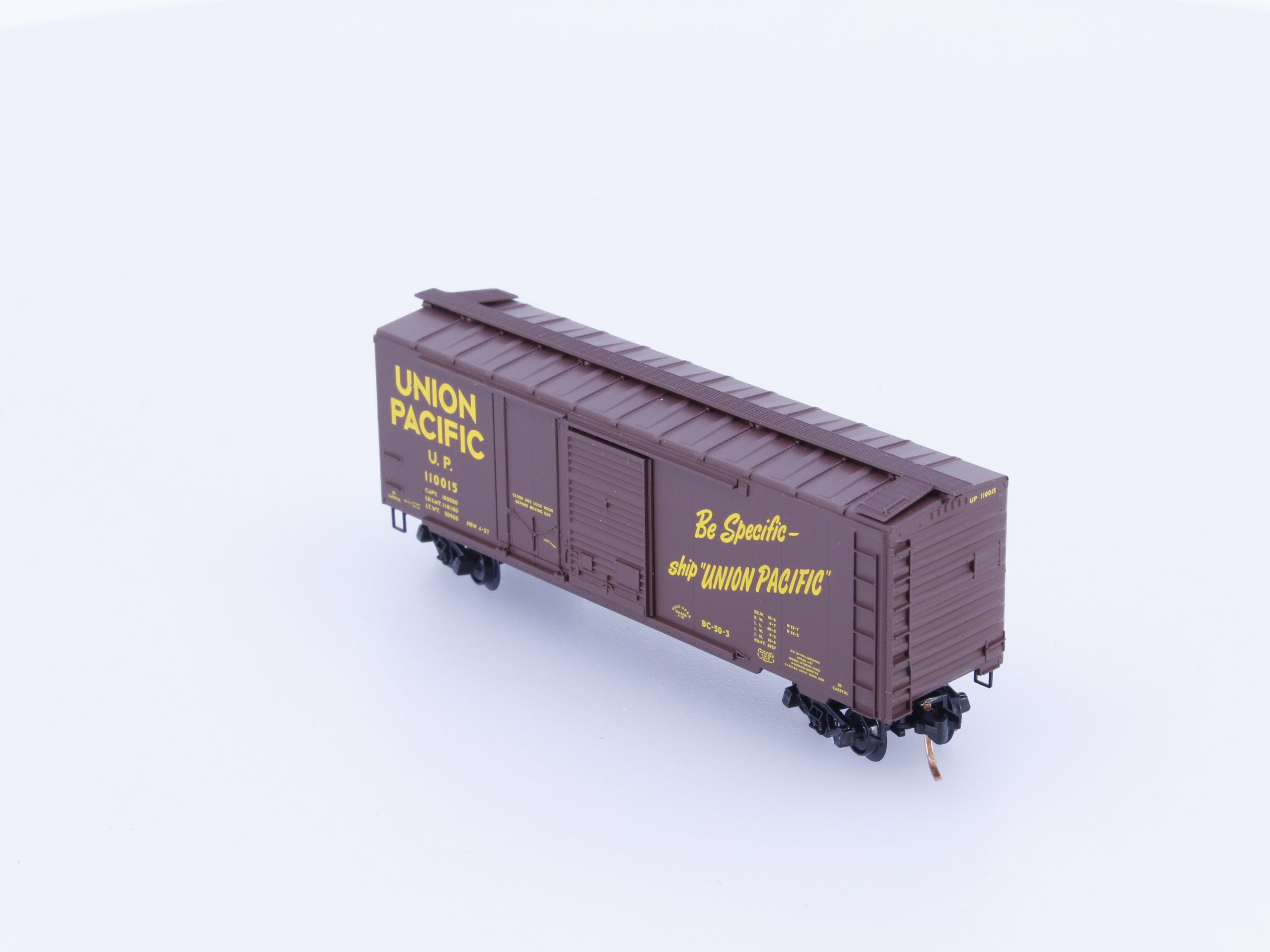 Micro Trains 22030 N 40' Steel Combo Door Boxcar Union Pacific (UP) 110015