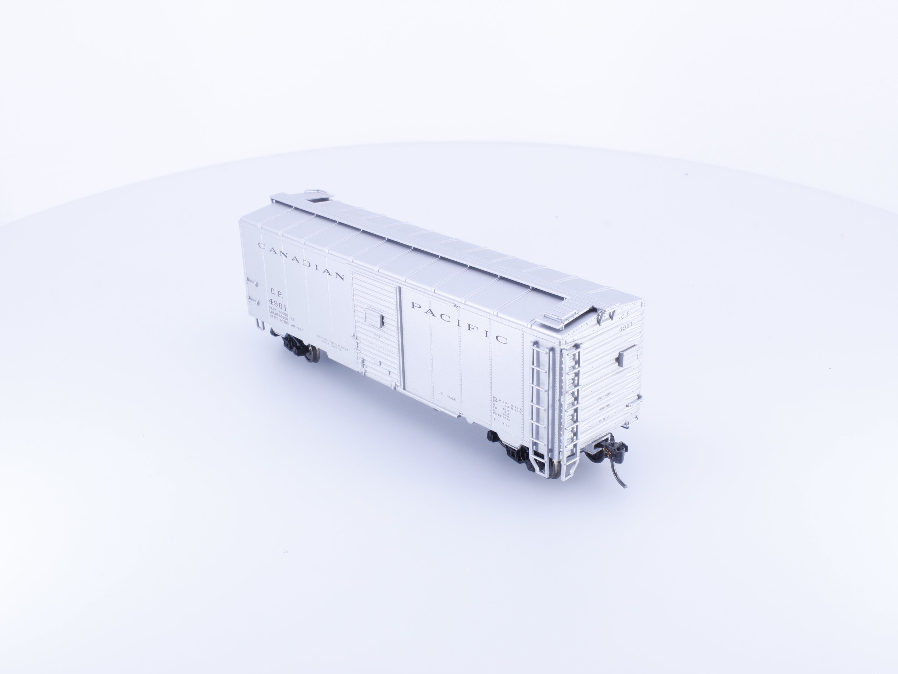 Trueline Trains 300101 HO 40' Single Door Boxcar Canadian Pacific (CP) 4901