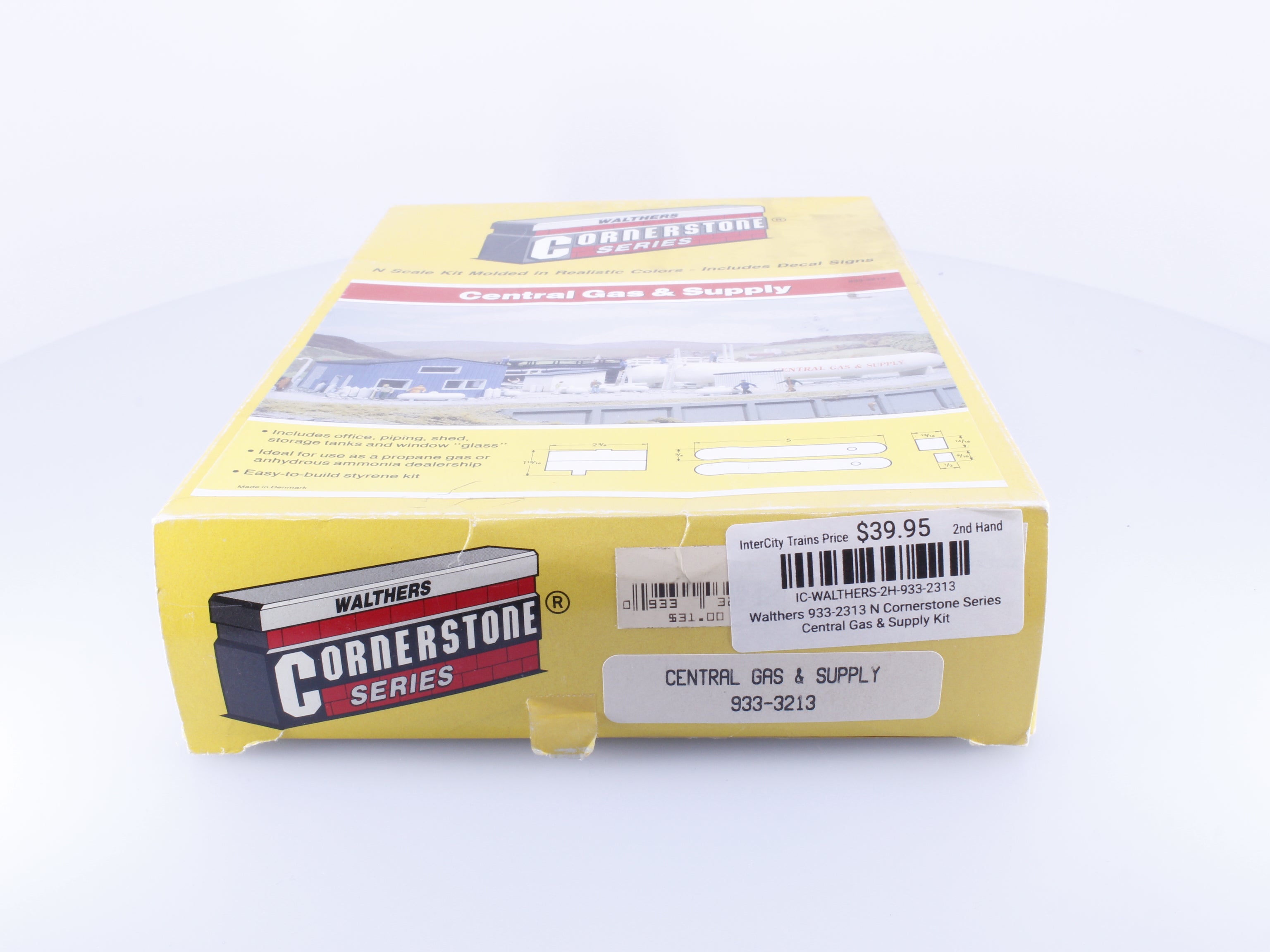 Walthers 933-2313 N Cornerstone Series Central Gas & Supply Kit