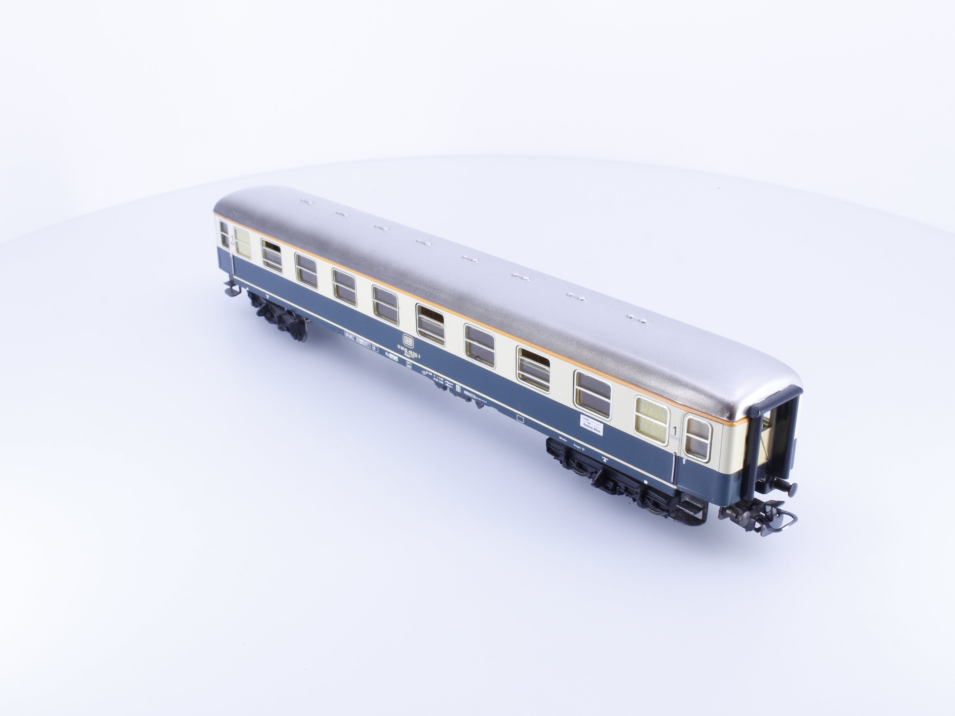 Marklin 1CPC HO DB 1st Class Passenger Car 518010402163