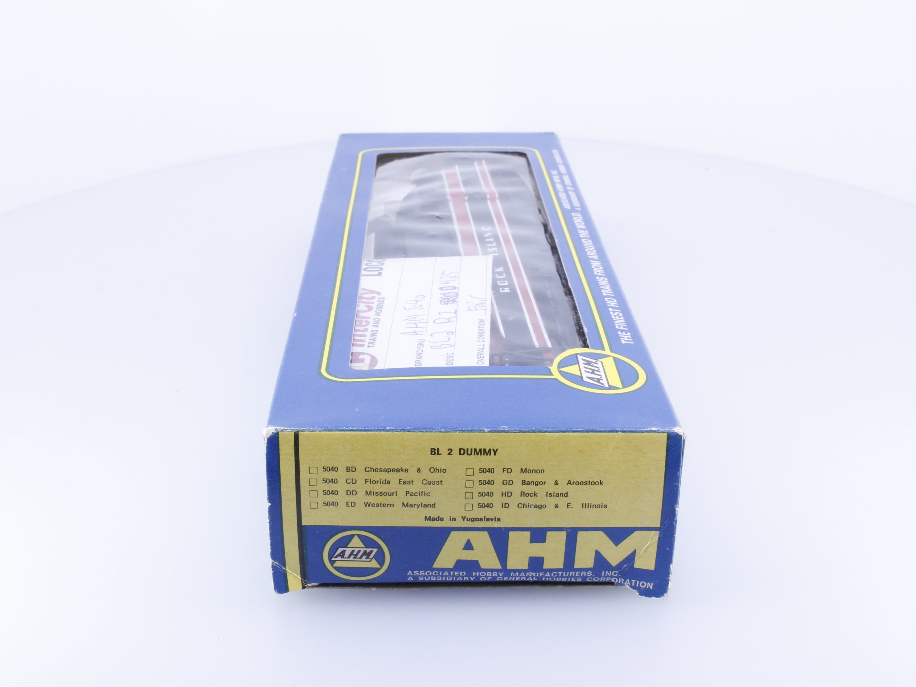 AHM Minitrains 5040 HO BL2 Diesel Locomotive Chicago, Rock Island and Pacific Railroad (RI) 425 Analog DC