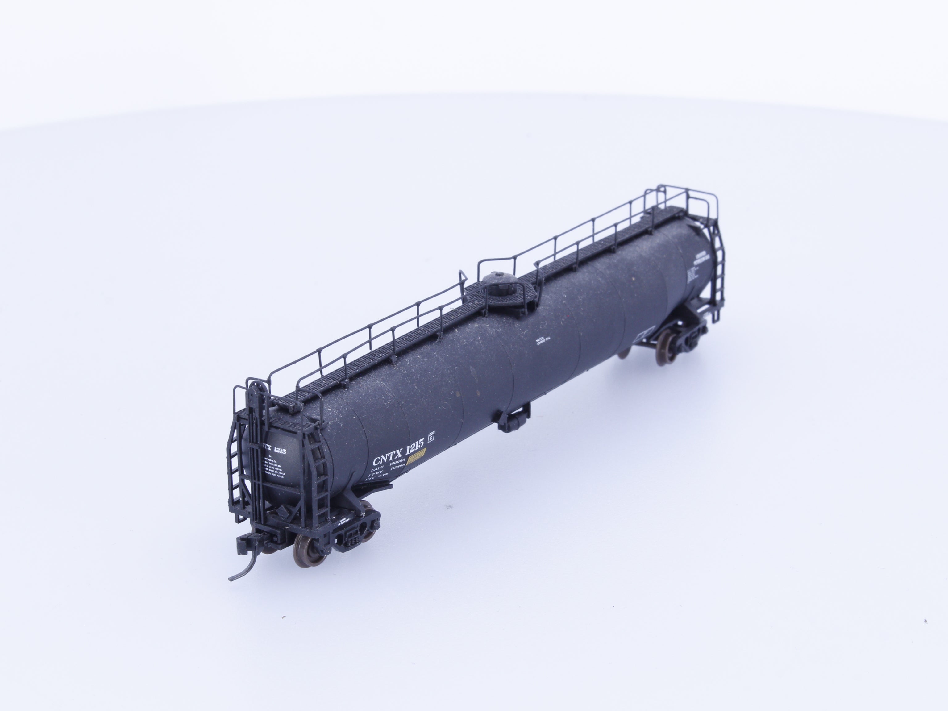 Atlas 1215 N Single Dome Tank Car CNTX #2 Canadian National (CN) 1215