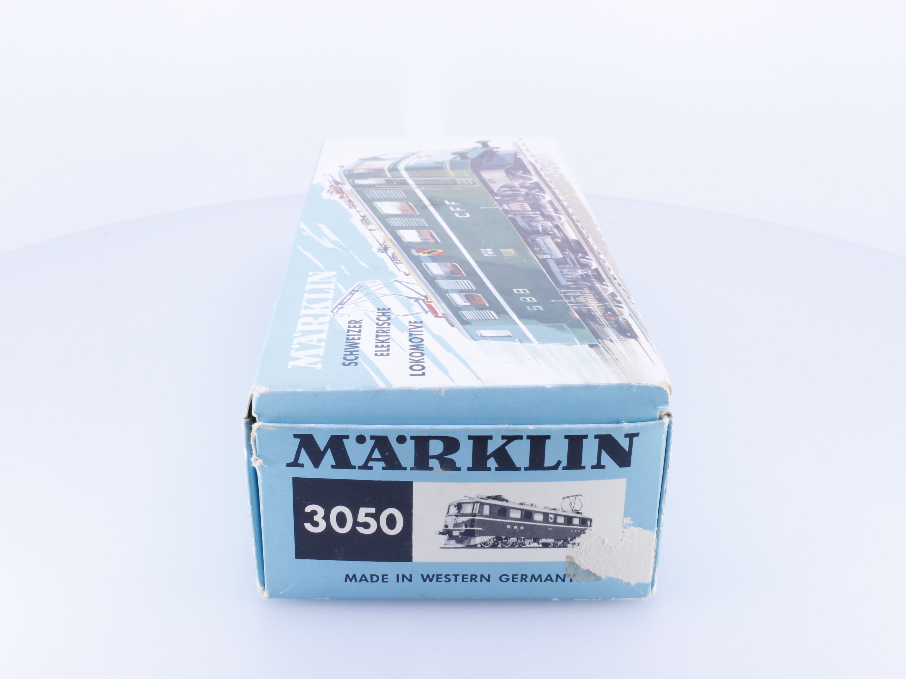 Marklin 3050 HO SBB-CFF-FFS Ae 6/6 Obwalden E-Lok 11414 Analog AC