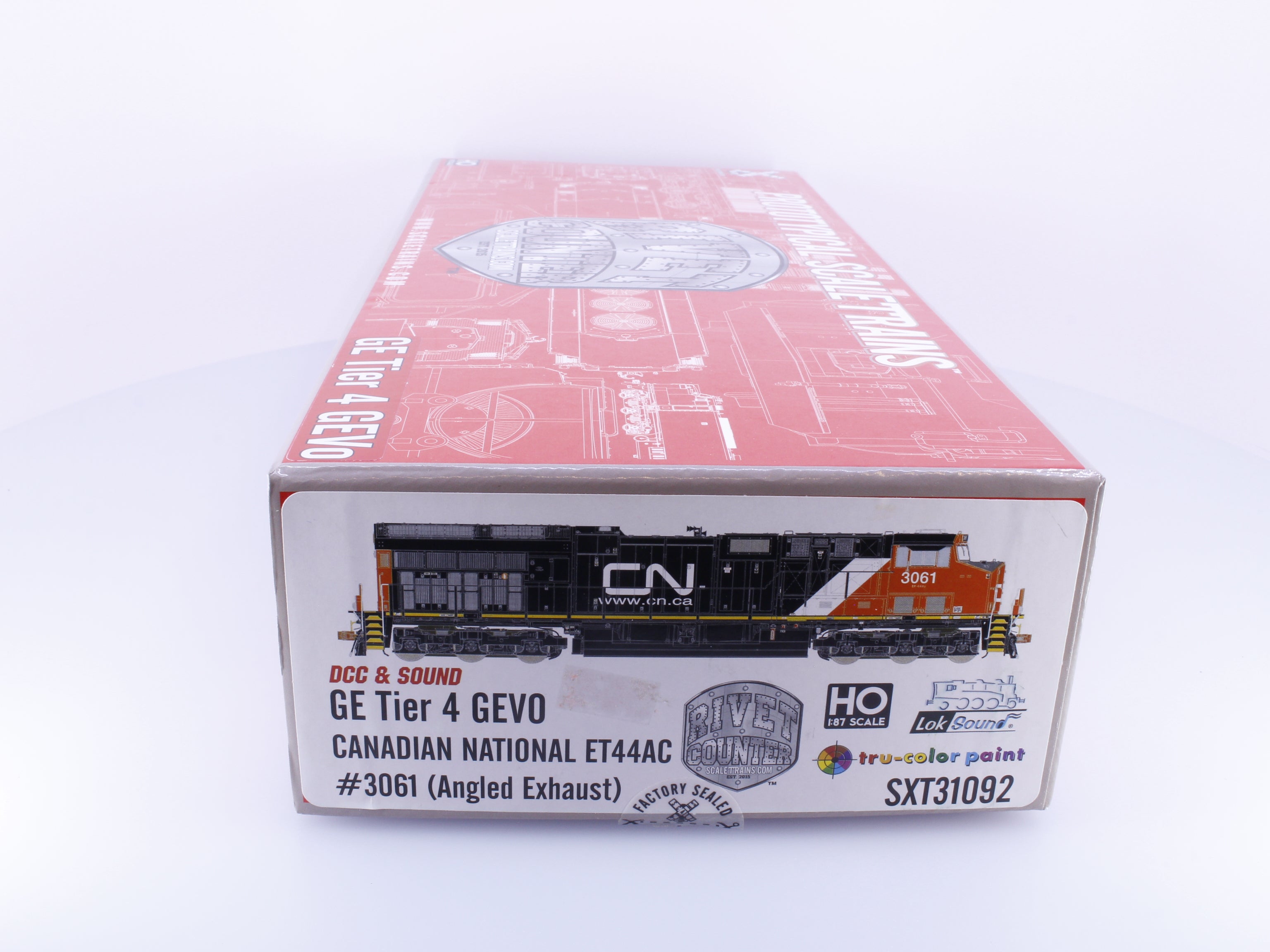 ScaleTrains SXT31092 HO GE Tier 4 GEVO ET44AC Diesel Locomotive Canadian National (CN) 3061 DCC & Sound