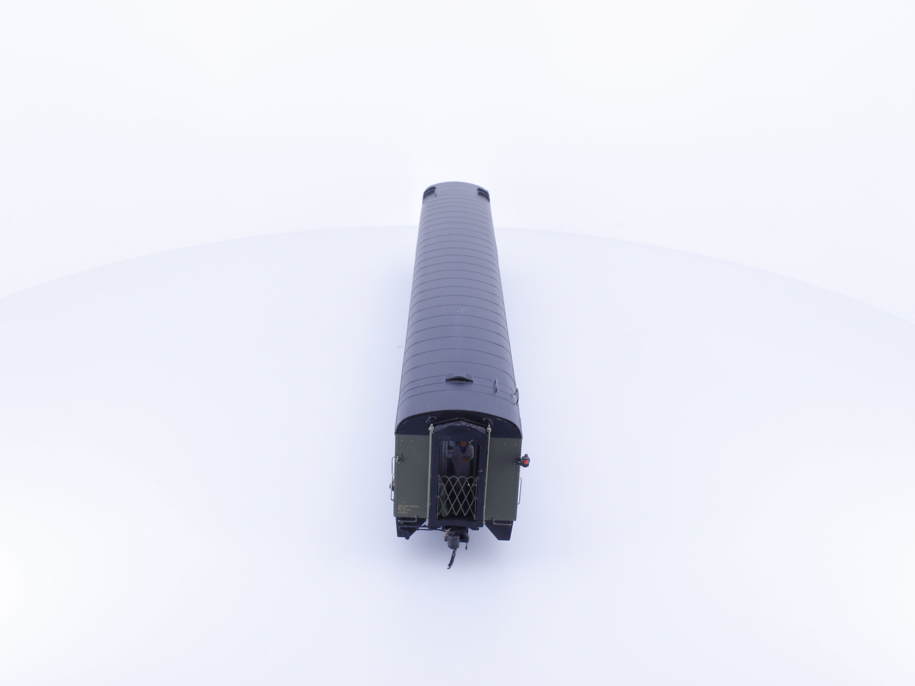 Rapido 113075 HO Green Sleeper Passenger Car Canadian National (CN) Green Mount