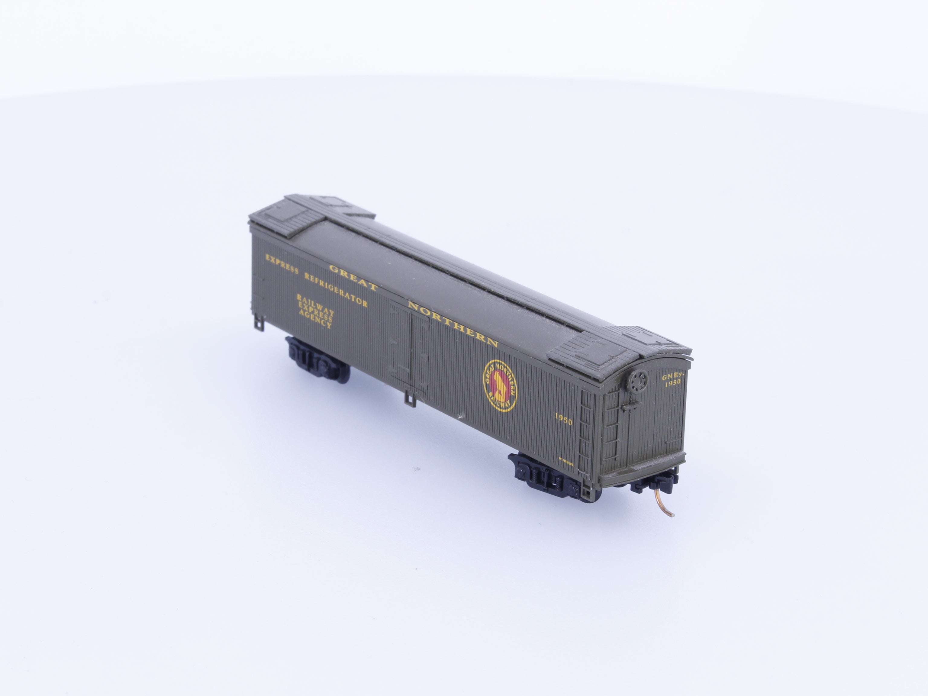 Arnold 5247 N Railway Express Reefer Great Northern (GN) 1950