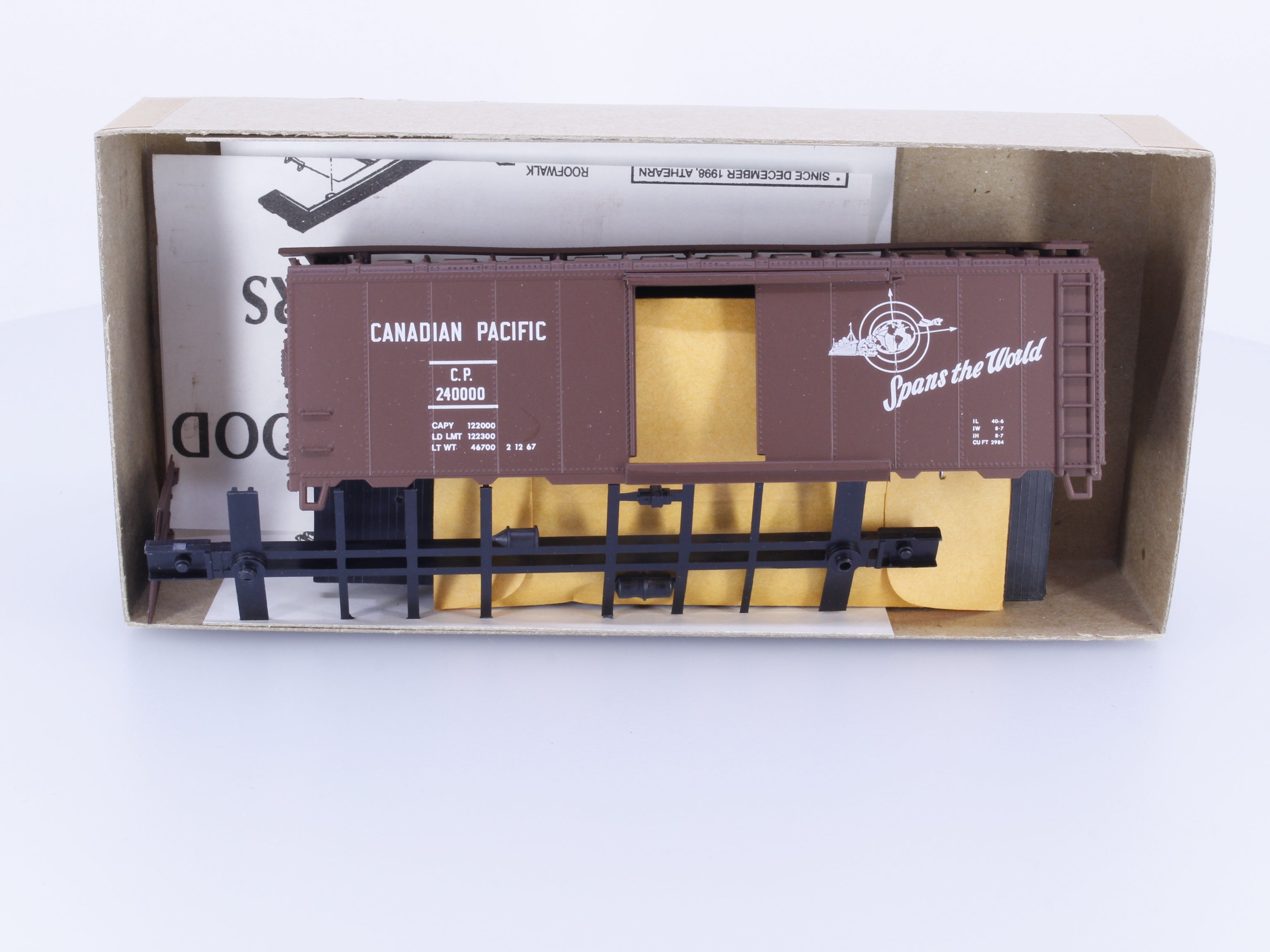 Athearn 5005 HO 40' AAR Boxcar Kit Canadian Pacific (CP) 240000 (#5)