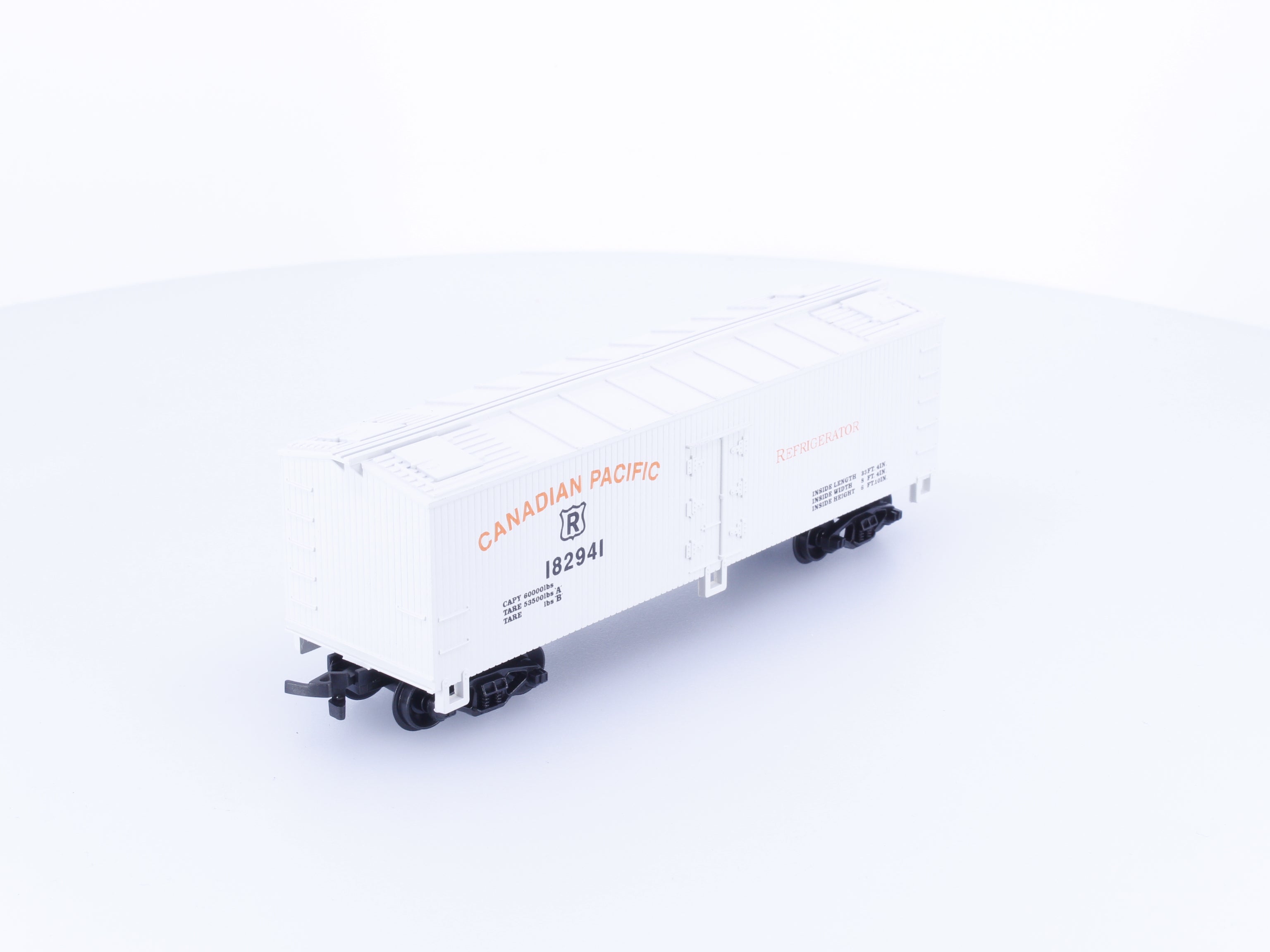 Life-Like 8462R HO Reefer Car Canadian Pacific (CP) 182941 (#1)