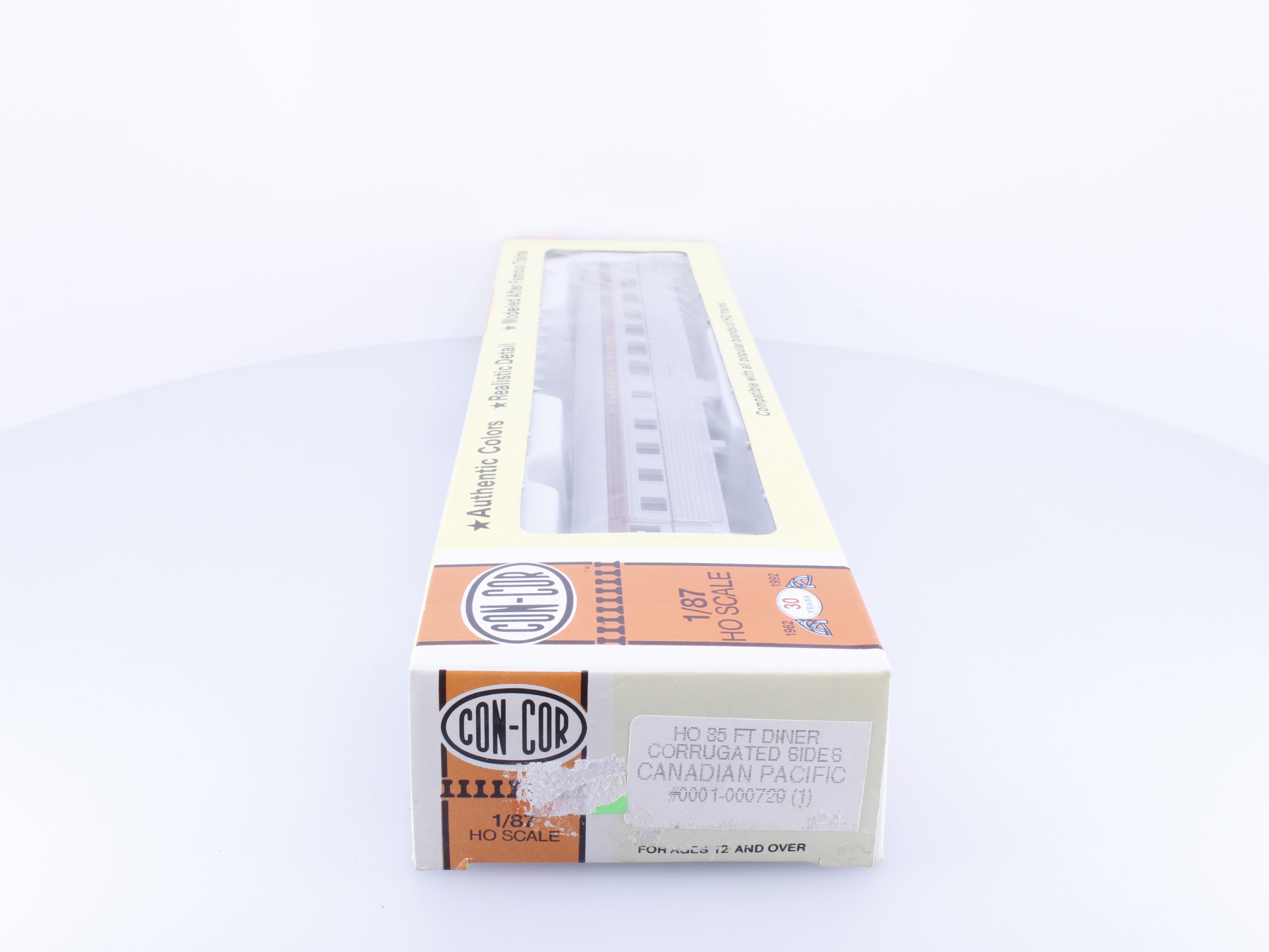 Con Cor 0001-000729 HO 85' Diner Car Corrugated Sides Canadian Pacific (CP) Palliser