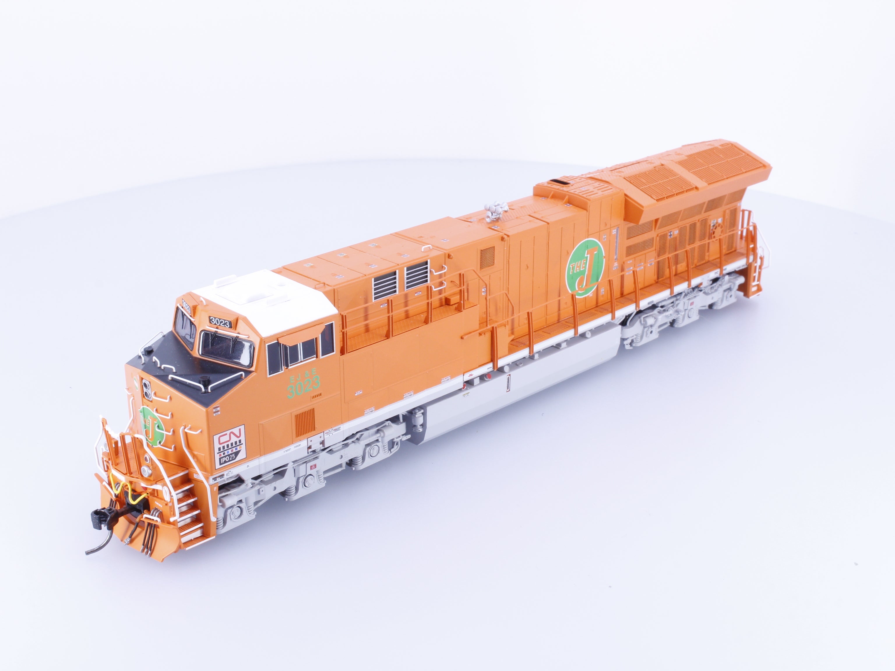 InterMountain 497111S HO ET44AC EJ&E Heritage Unit Diesel Locomotive Canadian National (CN) 3023 DCC & Sound