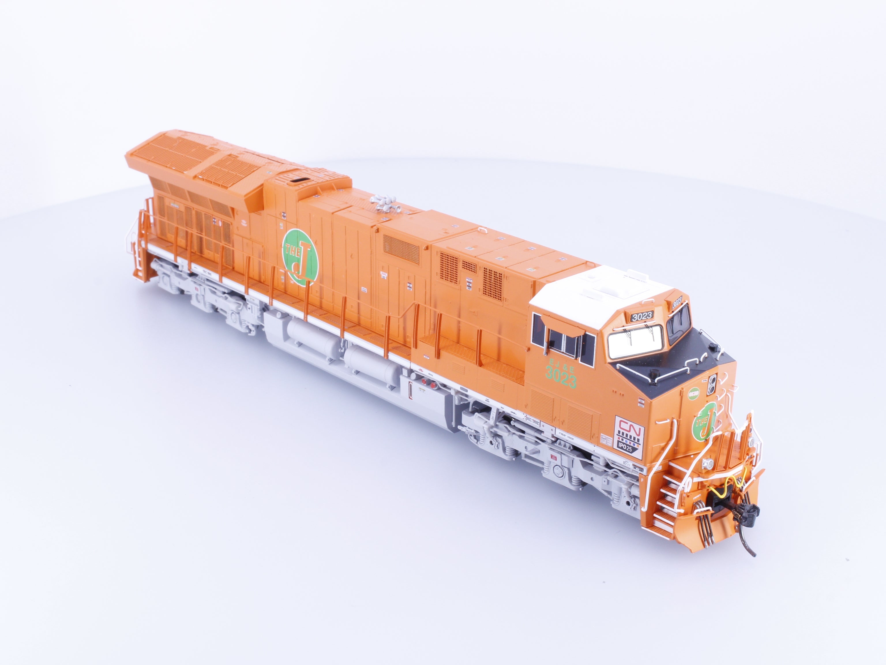 InterMountain 497111S HO ET44AC EJ&E Heritage Unit Diesel Locomotive Canadian National (CN) 3023 DCC & Sound