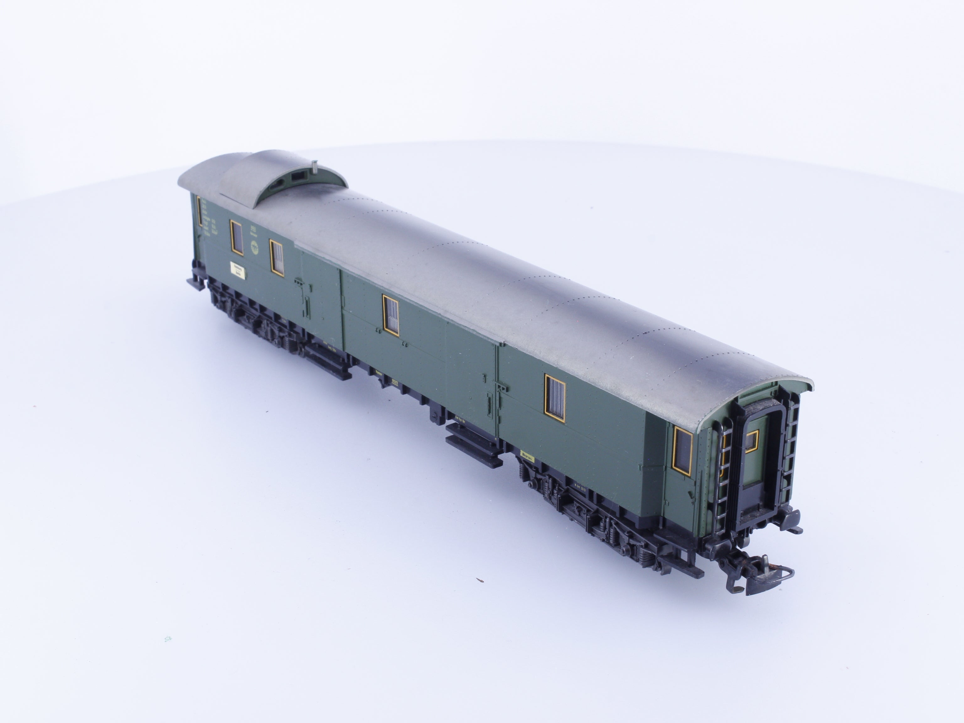 Marklin 4142 HO DR Baggage Car