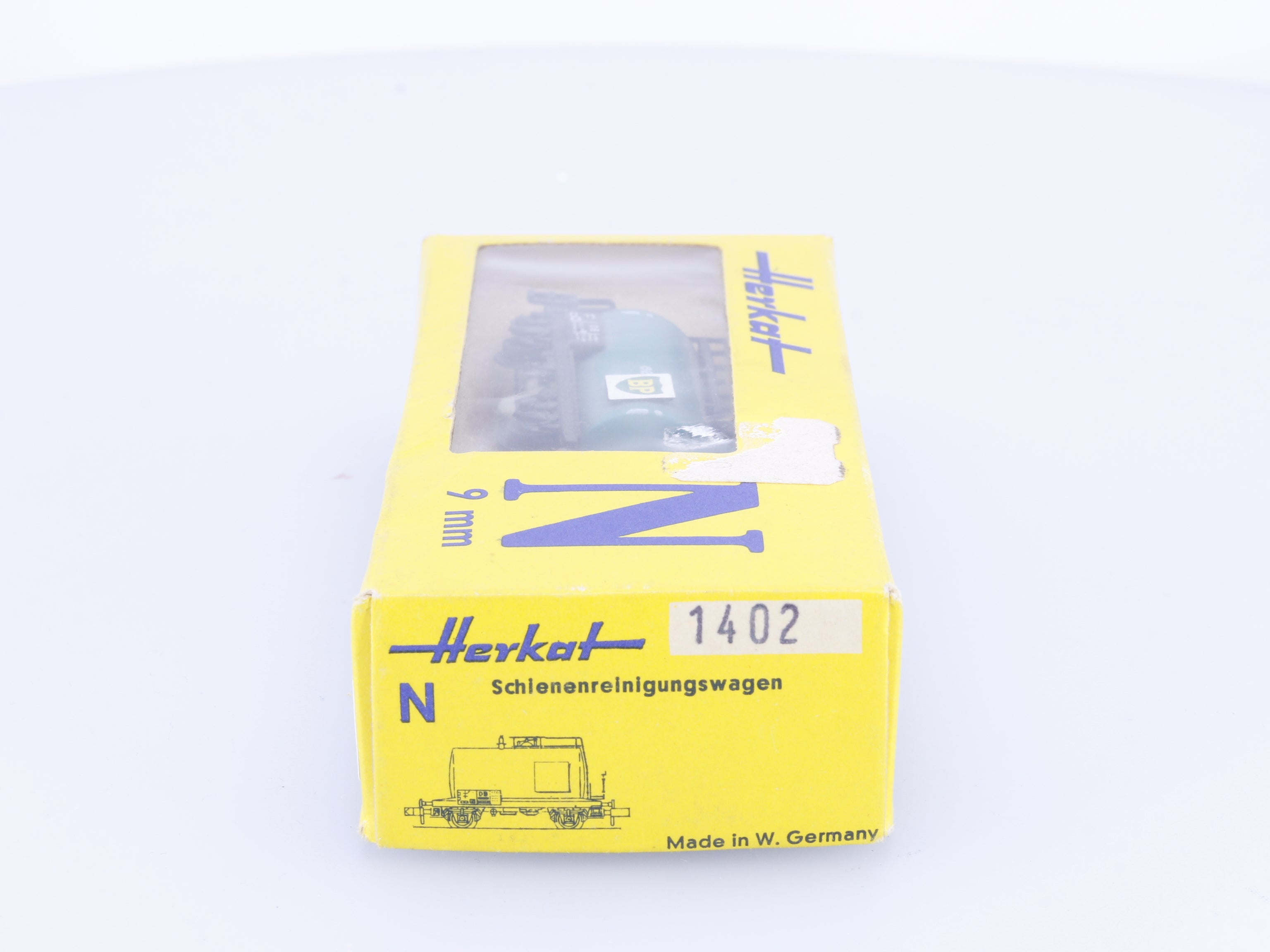 Herkat 1402 N DB Tank Car Track Cleaning Car 503116