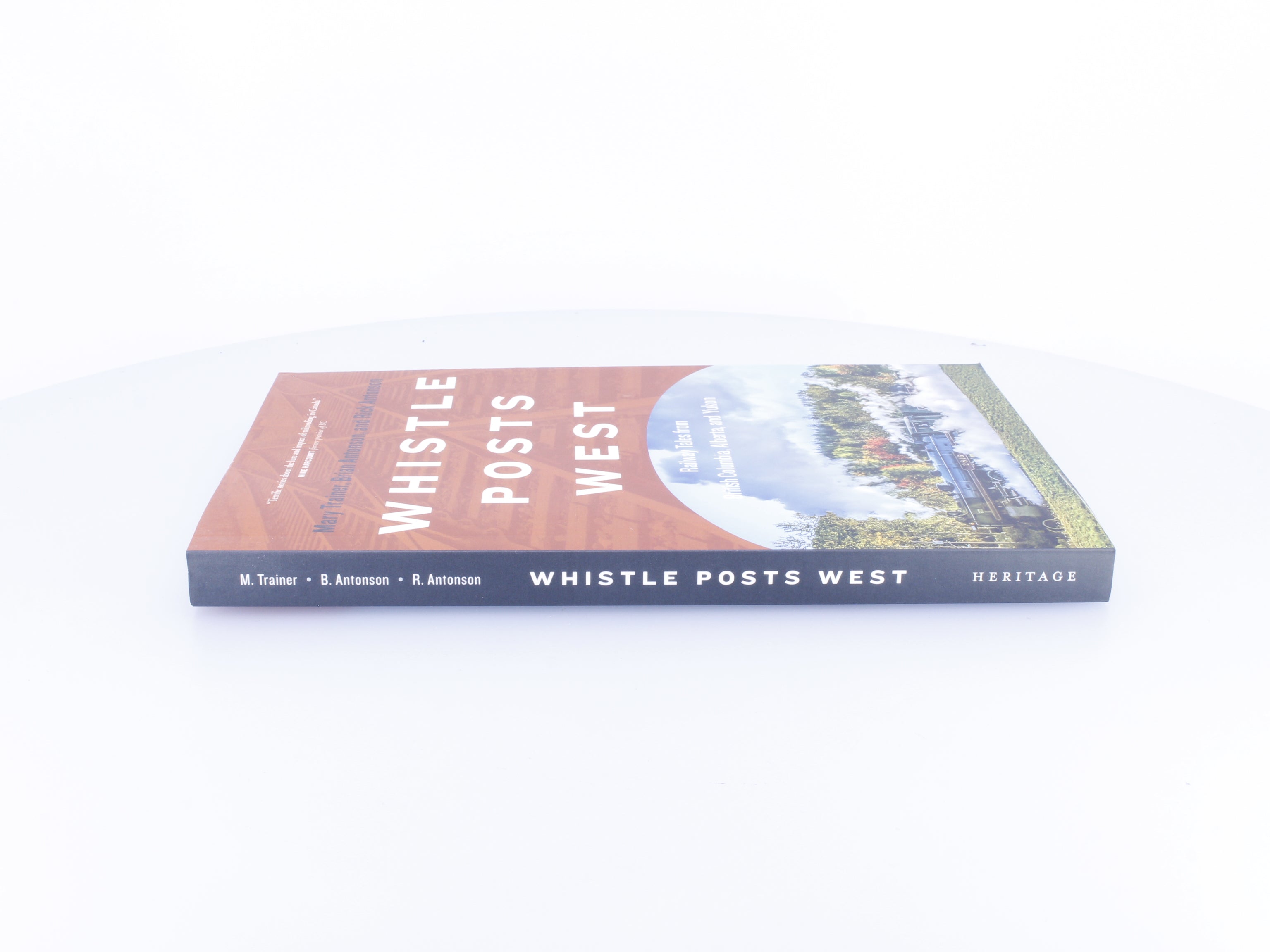 Heritage House 0433 Whistle Posts West