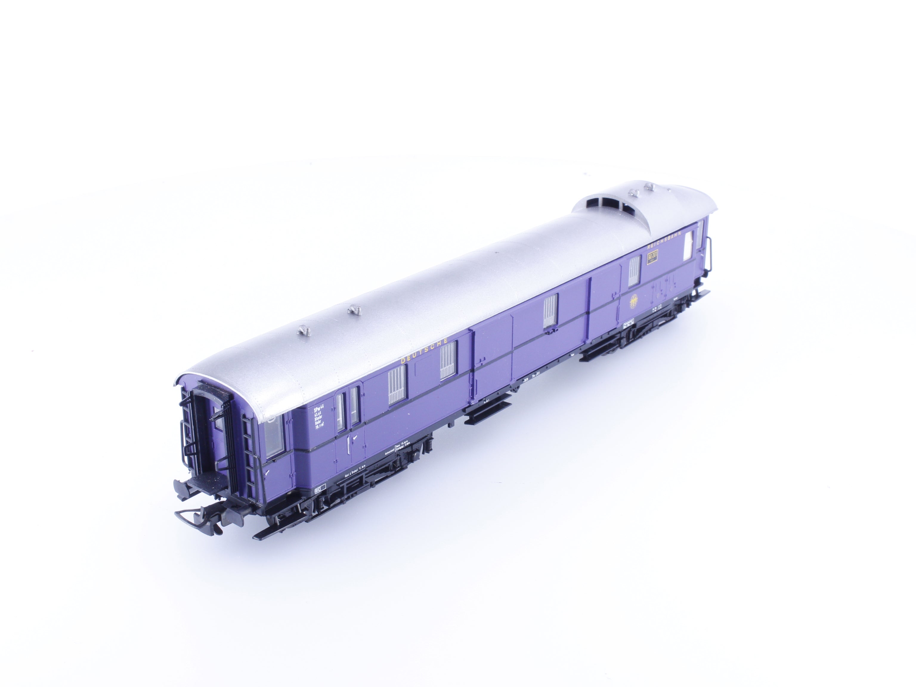 Liliput 82100 HO DR Baggage Car 90201