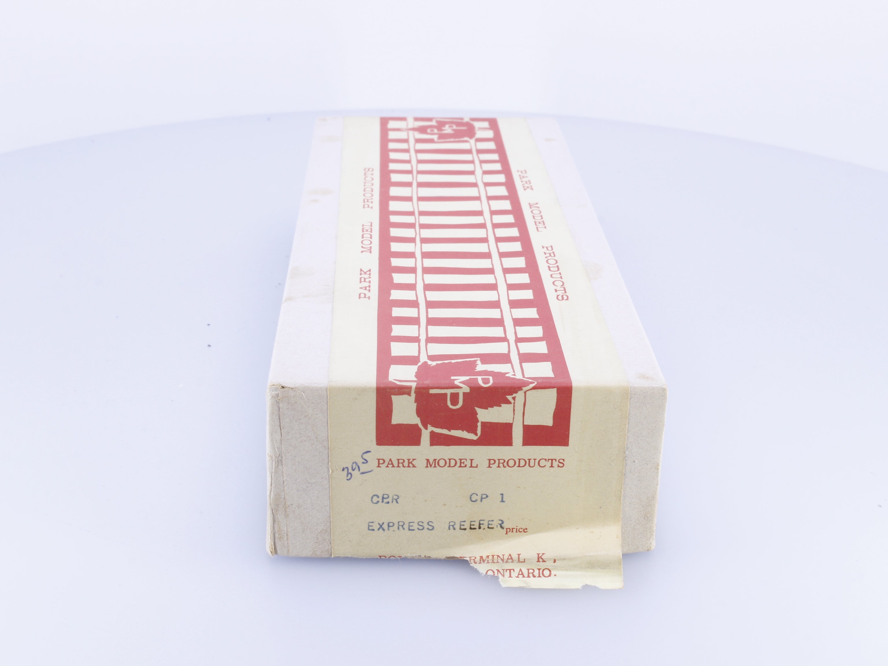 Park Model Products CP1 HO Express Reefer Kit Canadian Pacific (CP) 5512