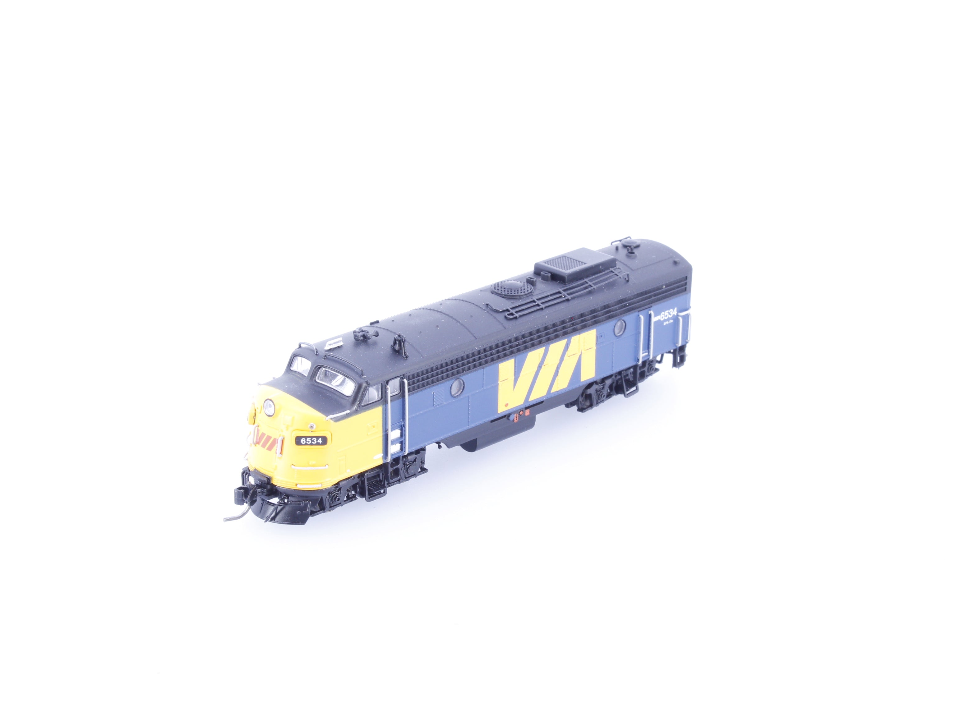 Rapido 530013 N FP9A Diesel Locomotive CN Via Rail (VIA) 6534 Analog DC