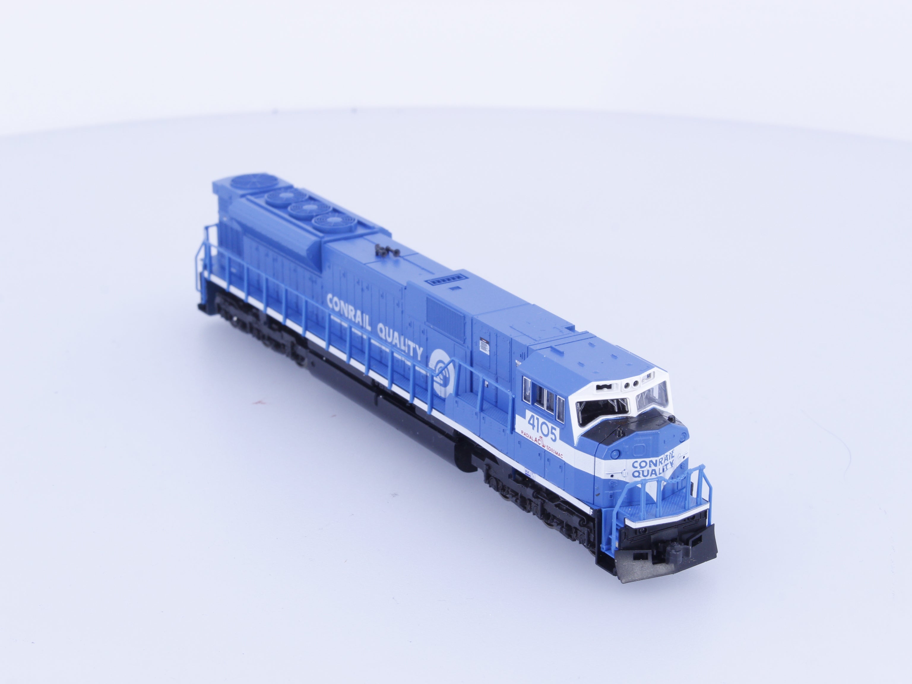 Kato 176-5501 N SD80MAC Diesel Locomotive Conrail (CR) 4105 Analog DC