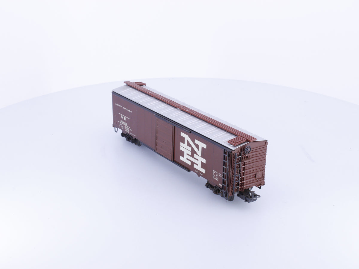 Marklin 4573 HO Box Car Single Door New York New Haven and Hartford Railroad (NH) 39852