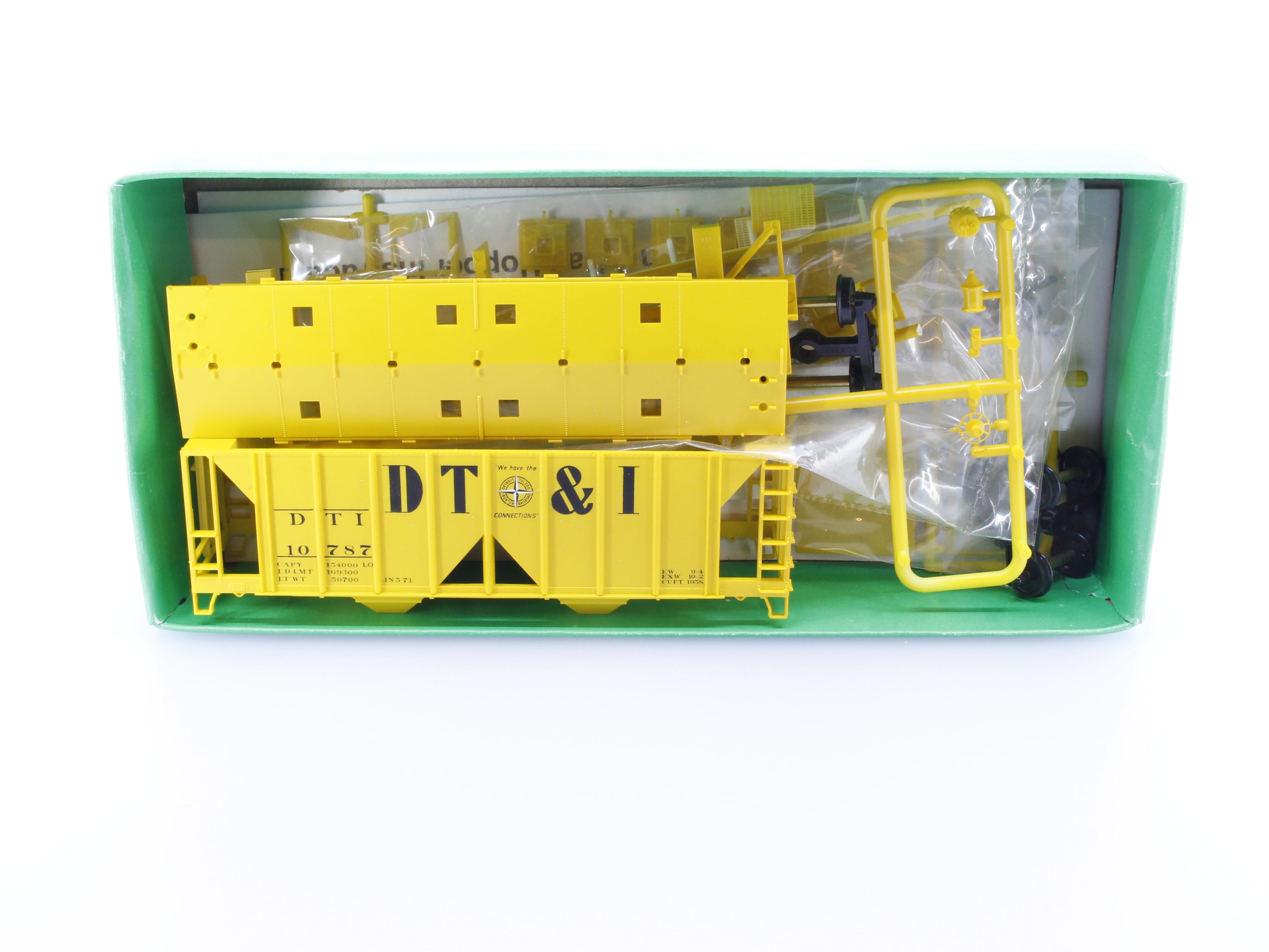 Bowser 55645 HO 70 Ton 2 Bay Covered Hopper Car Kit Detroit Toledo and Ironton (DTI) 10787