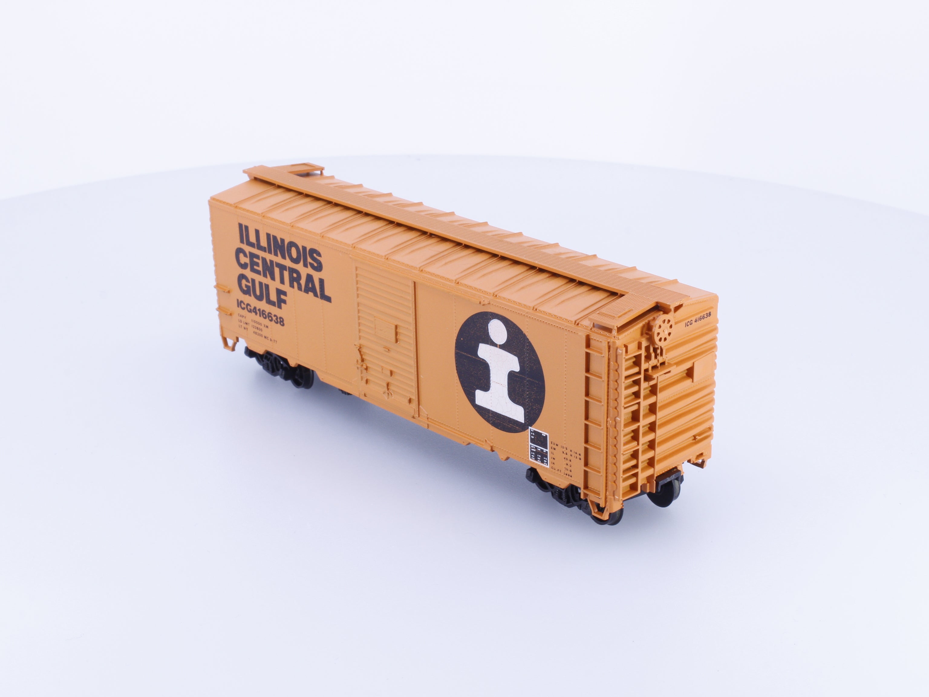 Accurail 1504 HO AAR 40' Steel Box Car Kit Illinois Central (IC) 416638