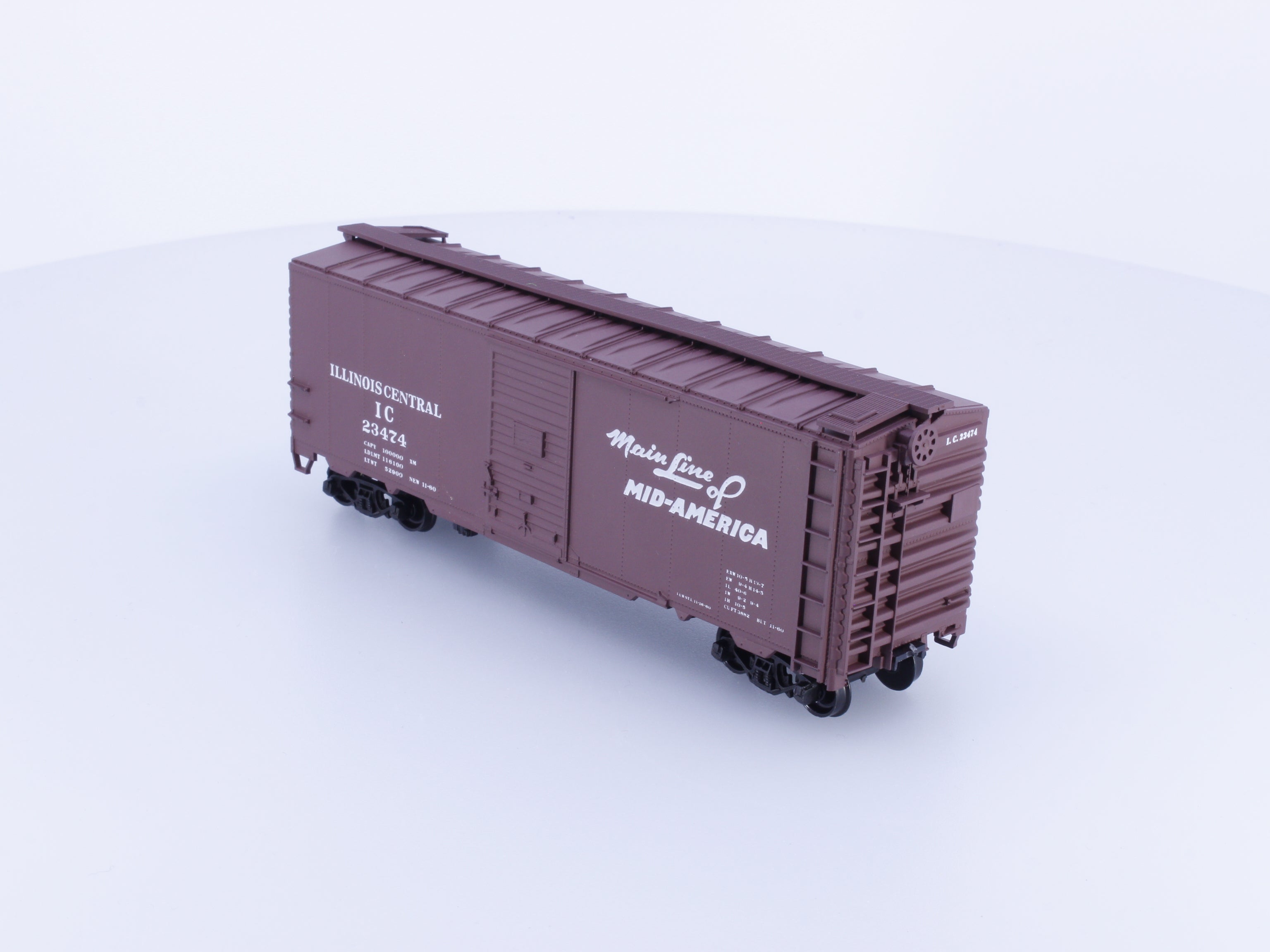 Accurail 3223 HO AAR 40' Steel Box Car Kit Illinois Central (IC) 23474