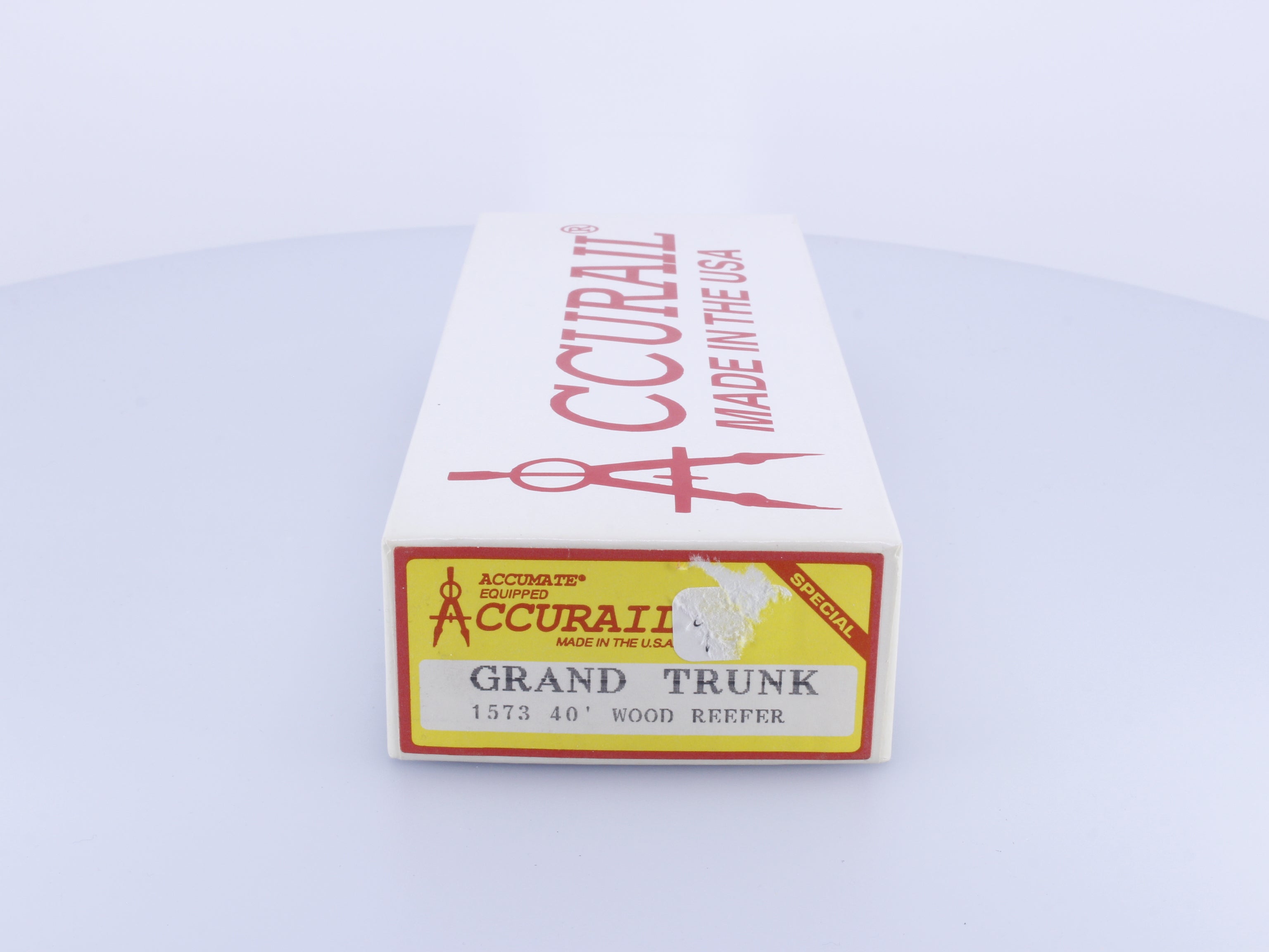 Accurail 1573 HO 40' Wood Reefer Kit Grand Trunk Western (GTW) 206932