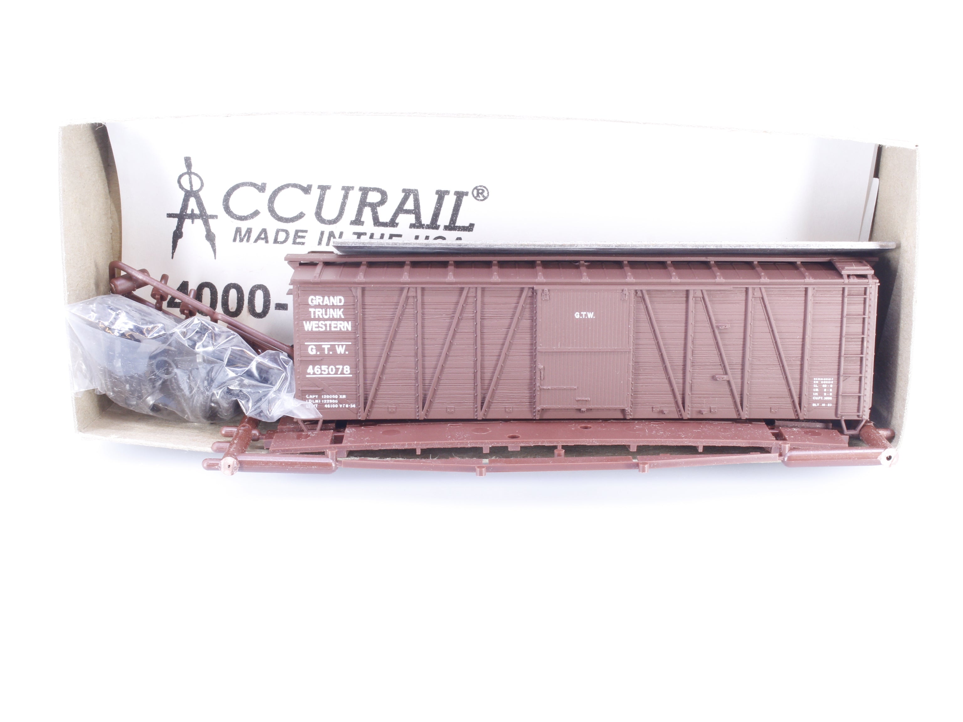 Accurail 4107 HO 40' O.B. Box Wood Ends Grand Trunk Western (GTW) 465078