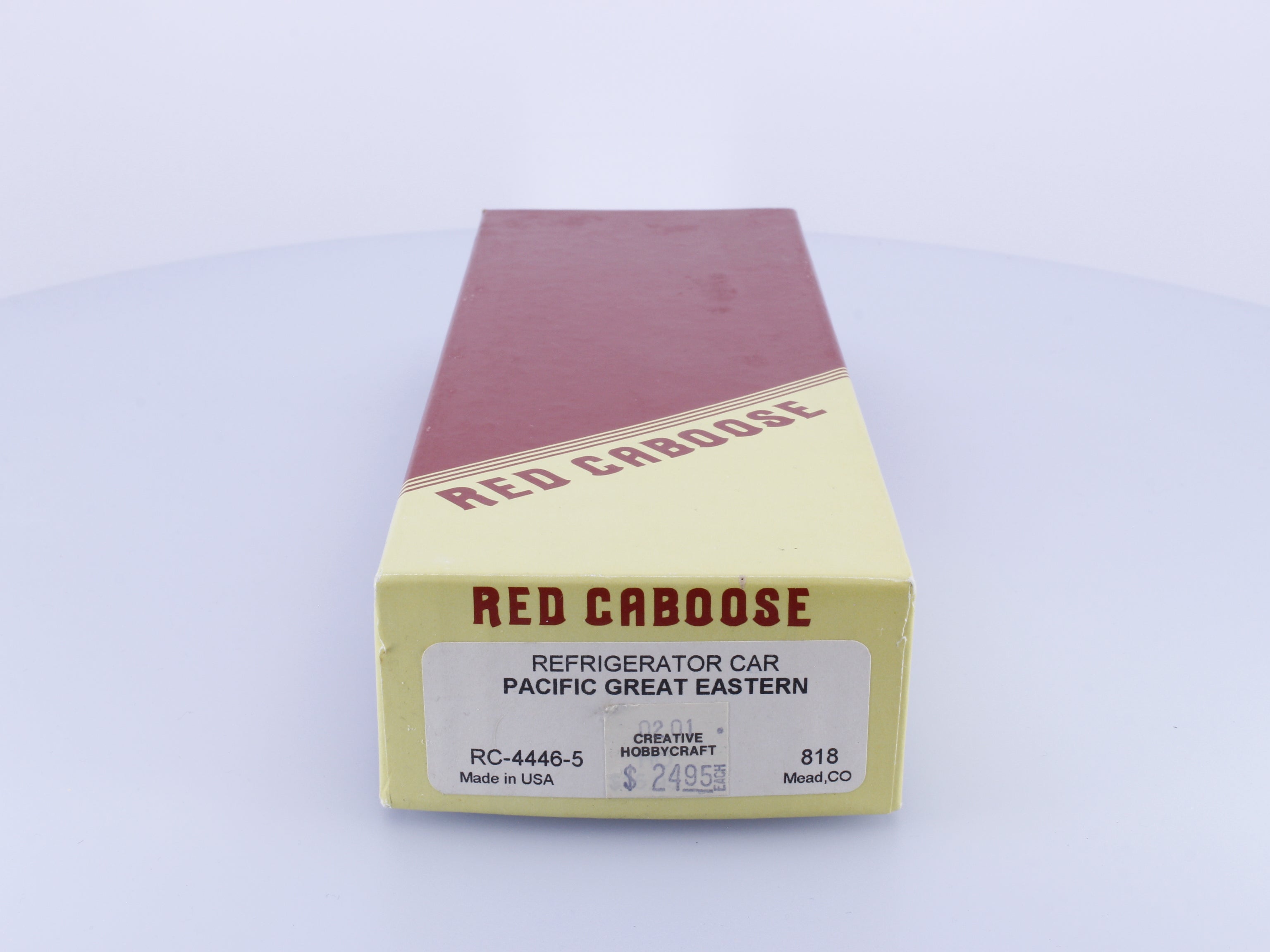 Red Caboose RC-4446-5 HO Refrigerator Car Kit Pacific Great Eastern (PGE) 818