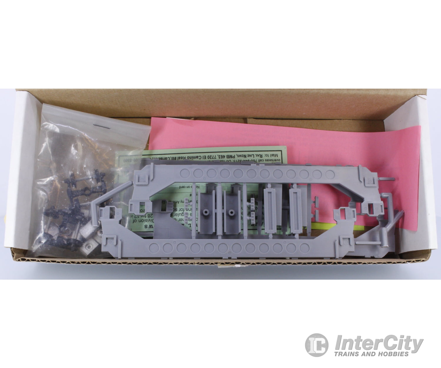 A-Line 27102 HO Gunderson Container Car Kit B (A) Freight Cars